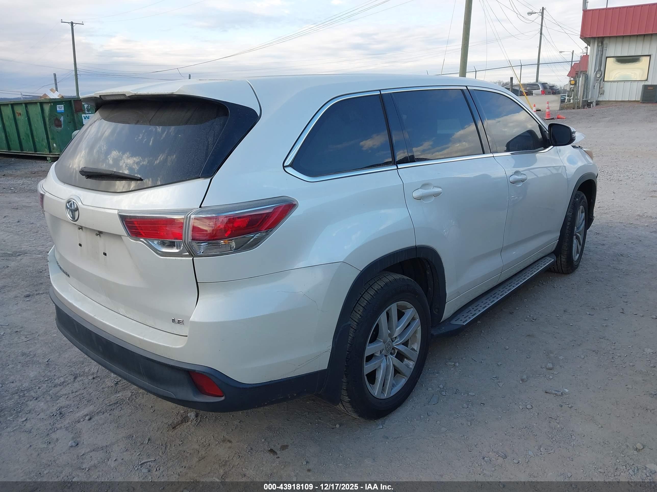TOYOTA HIGHLANDER image 4