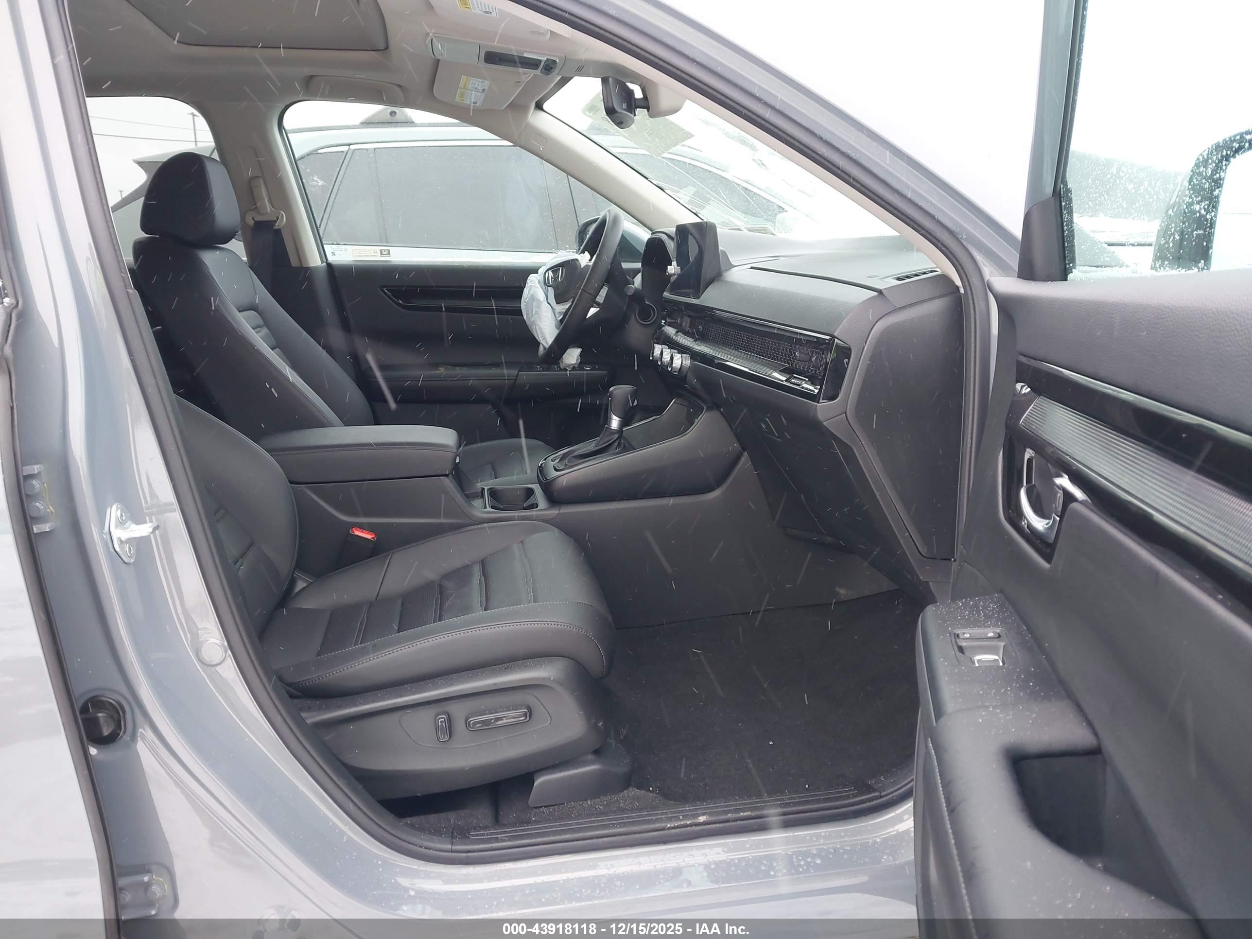 HONDA CR-V image 5
