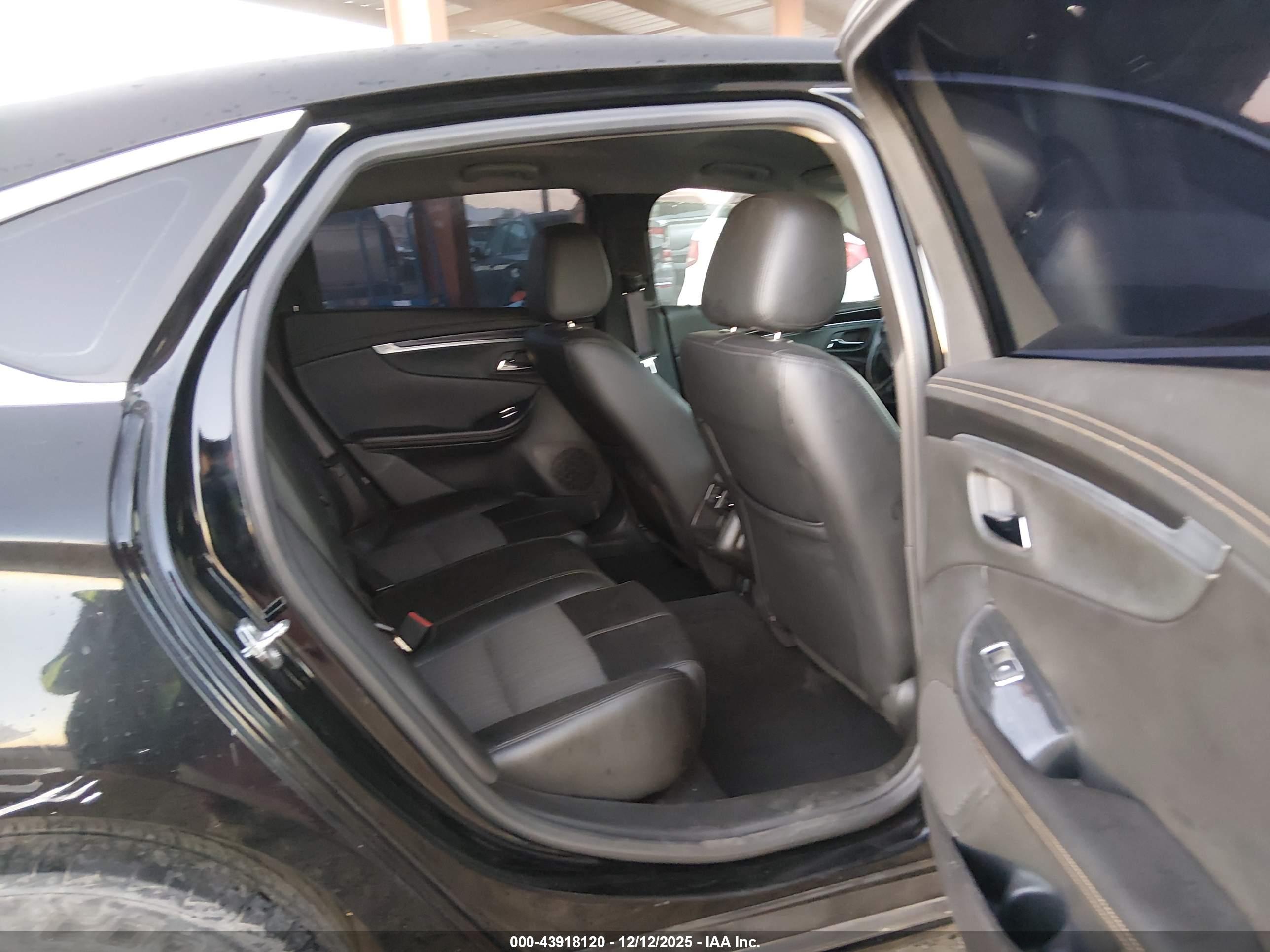 CHEVROLET IMPALA image 8