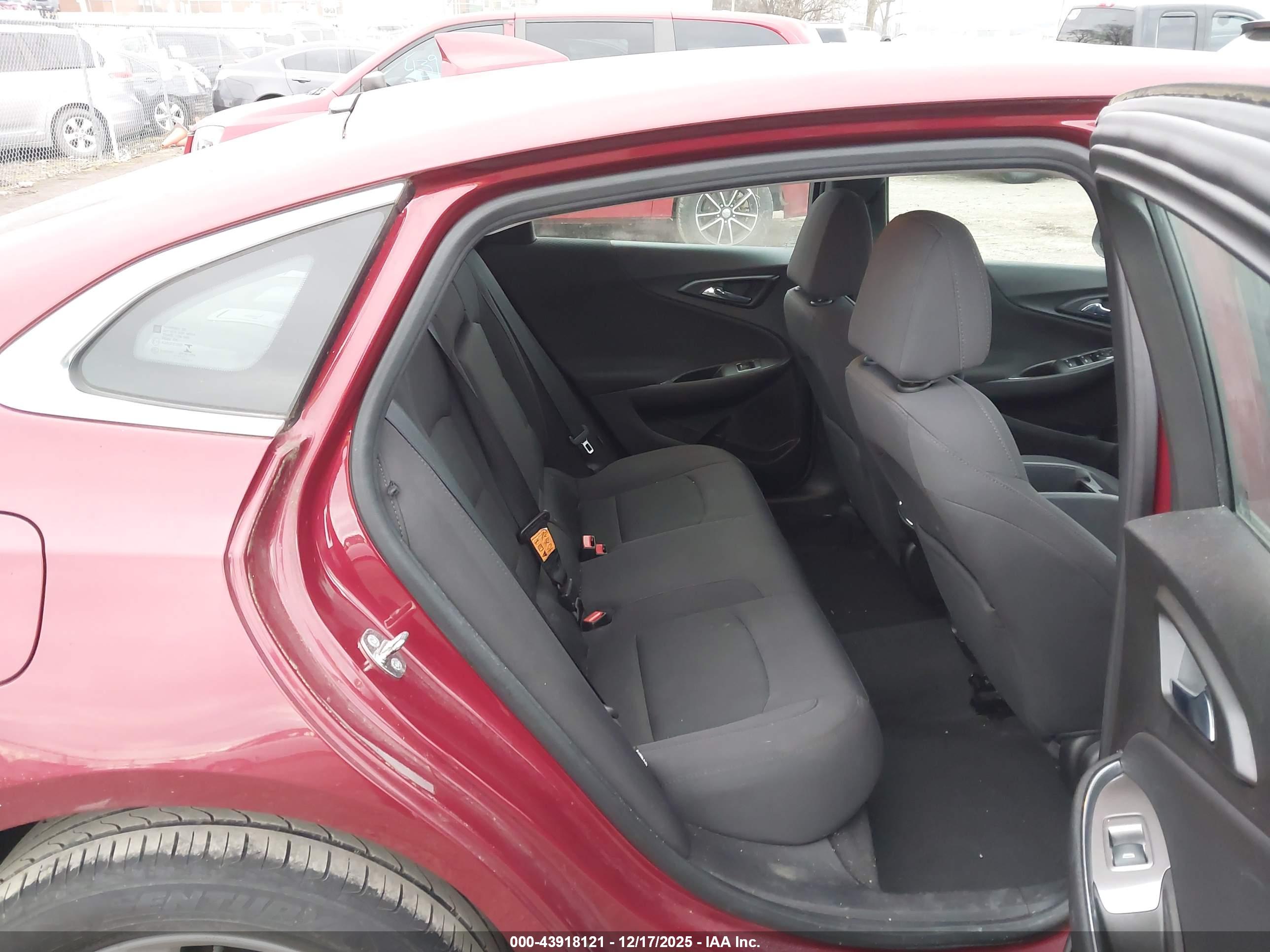 CHEVROLET MALIBU image 8