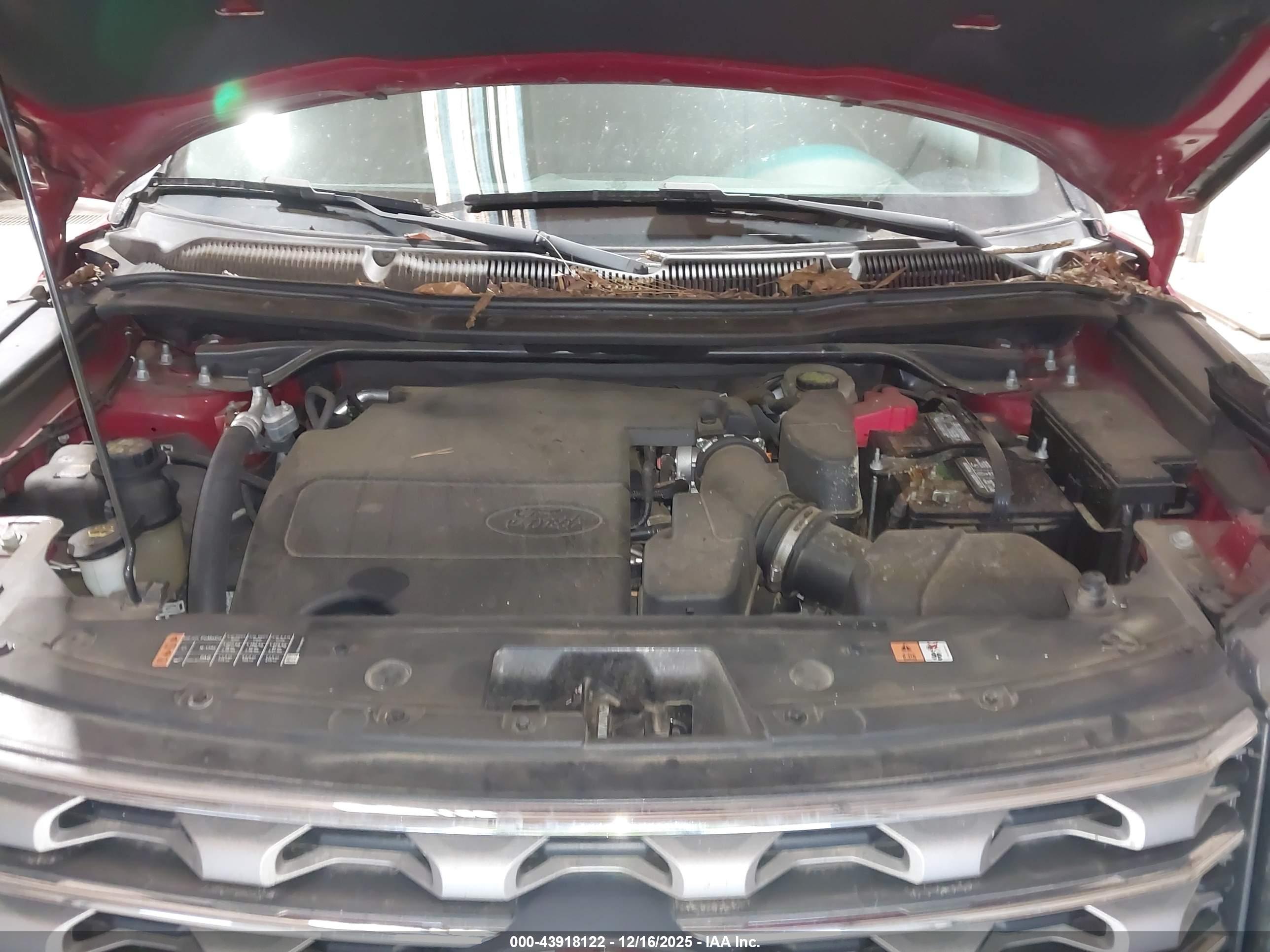 FORD EXPLORER image 10