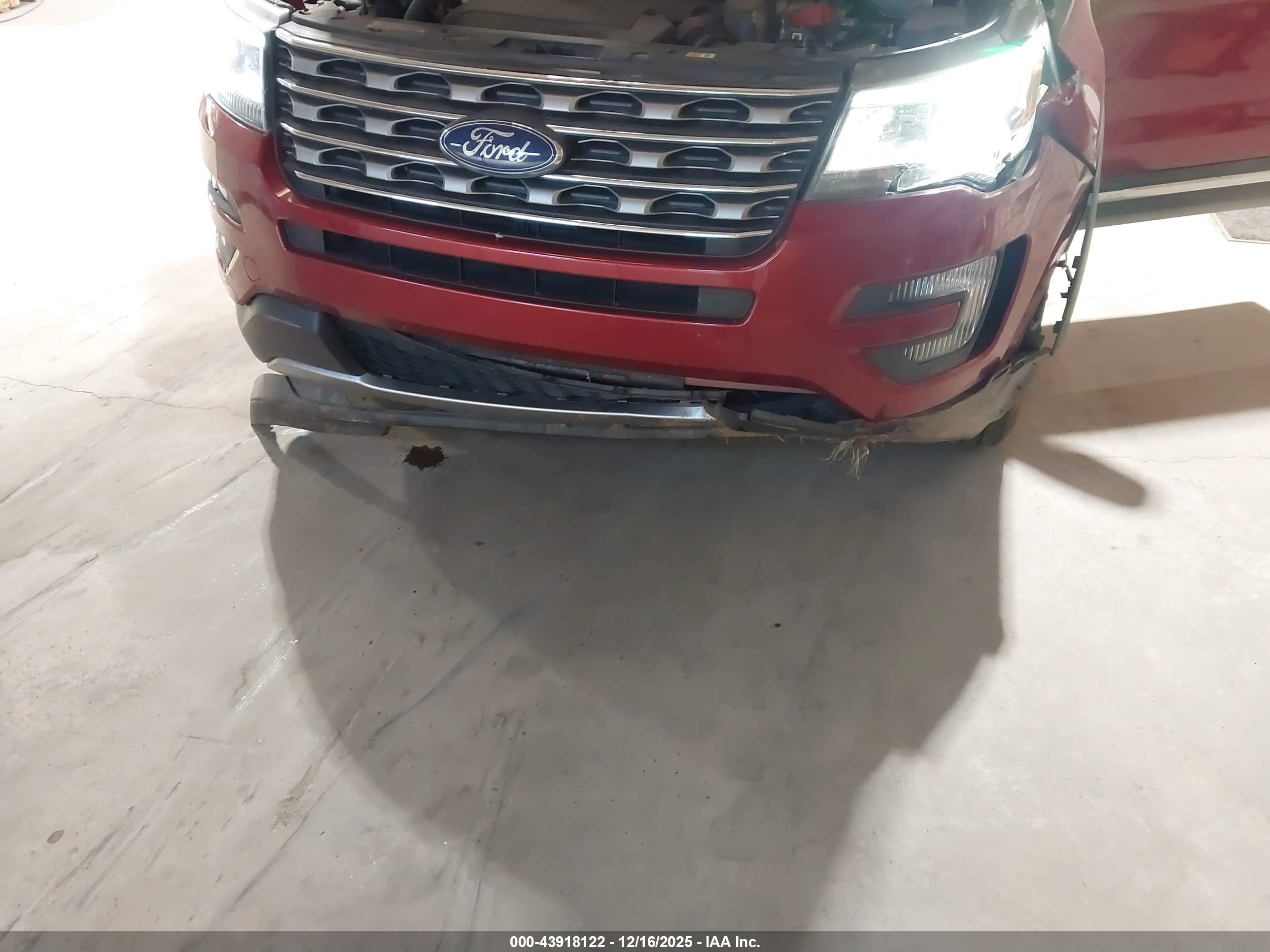 FORD EXPLORER image 6