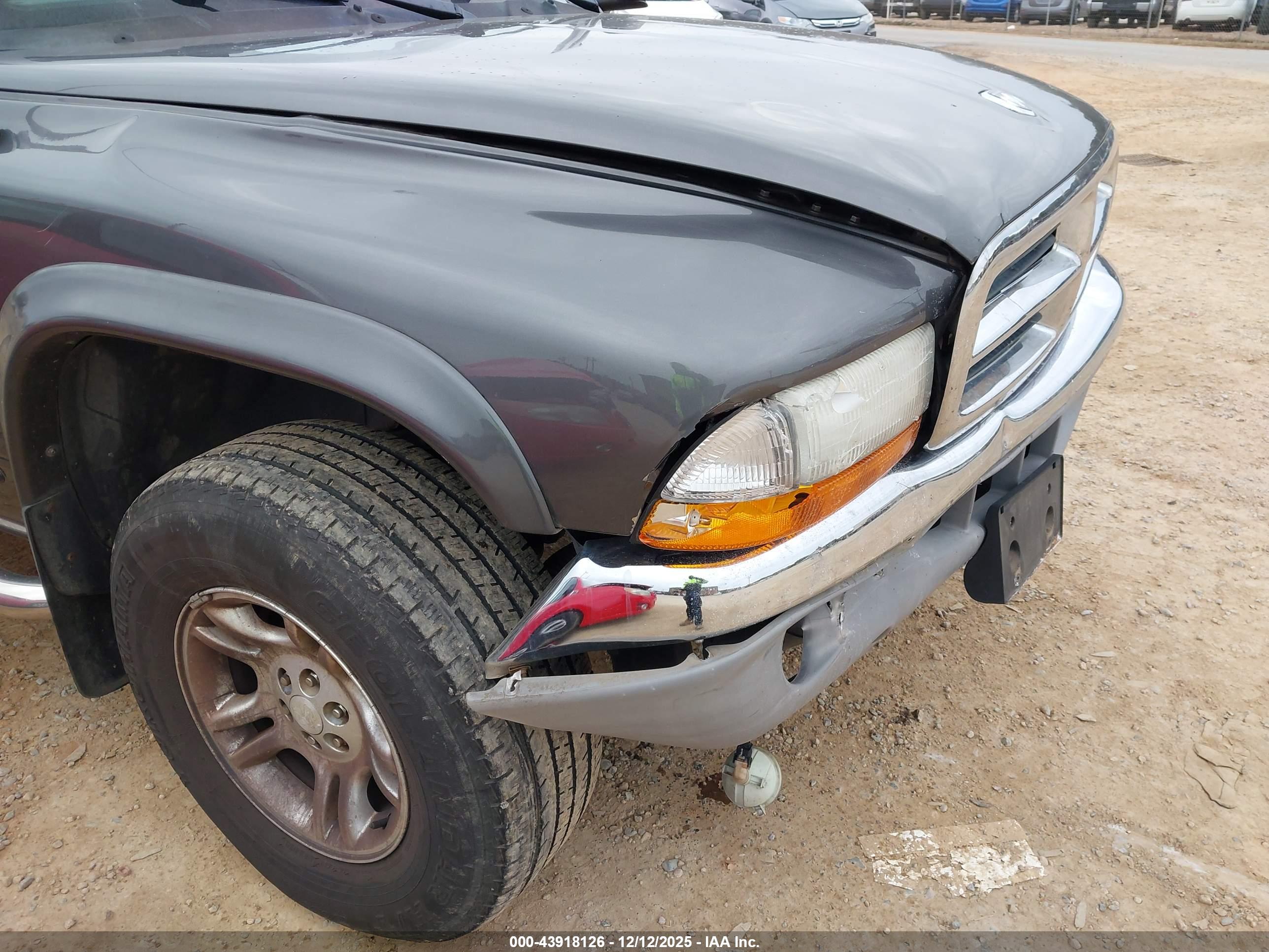 DODGE DAKOTA image 6