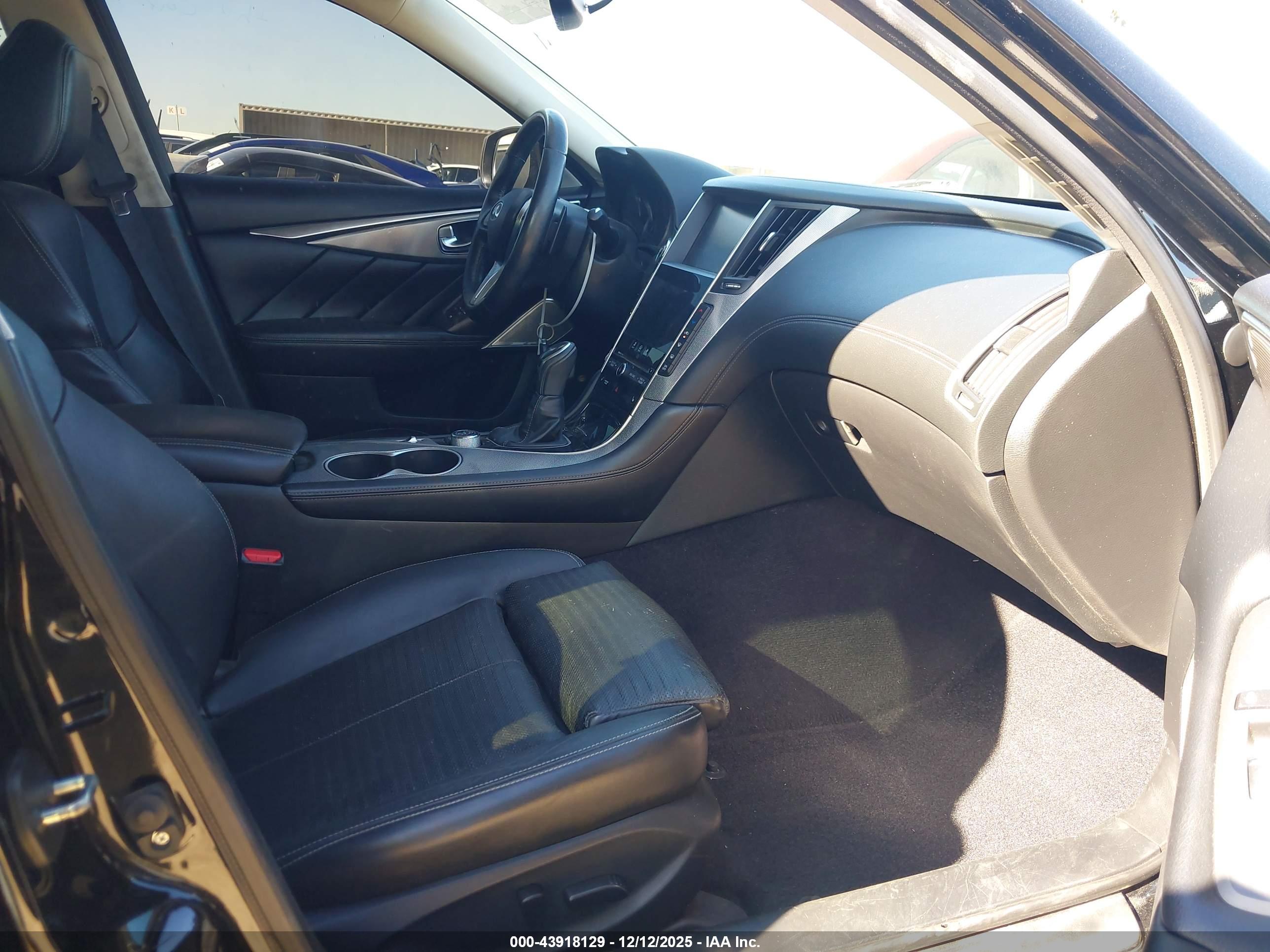 INFINITI Q50 image 5