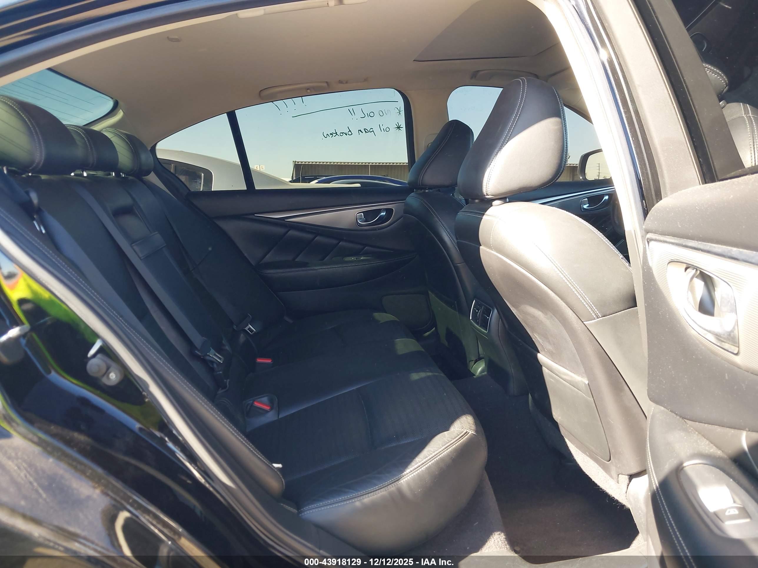 INFINITI Q50 image 8