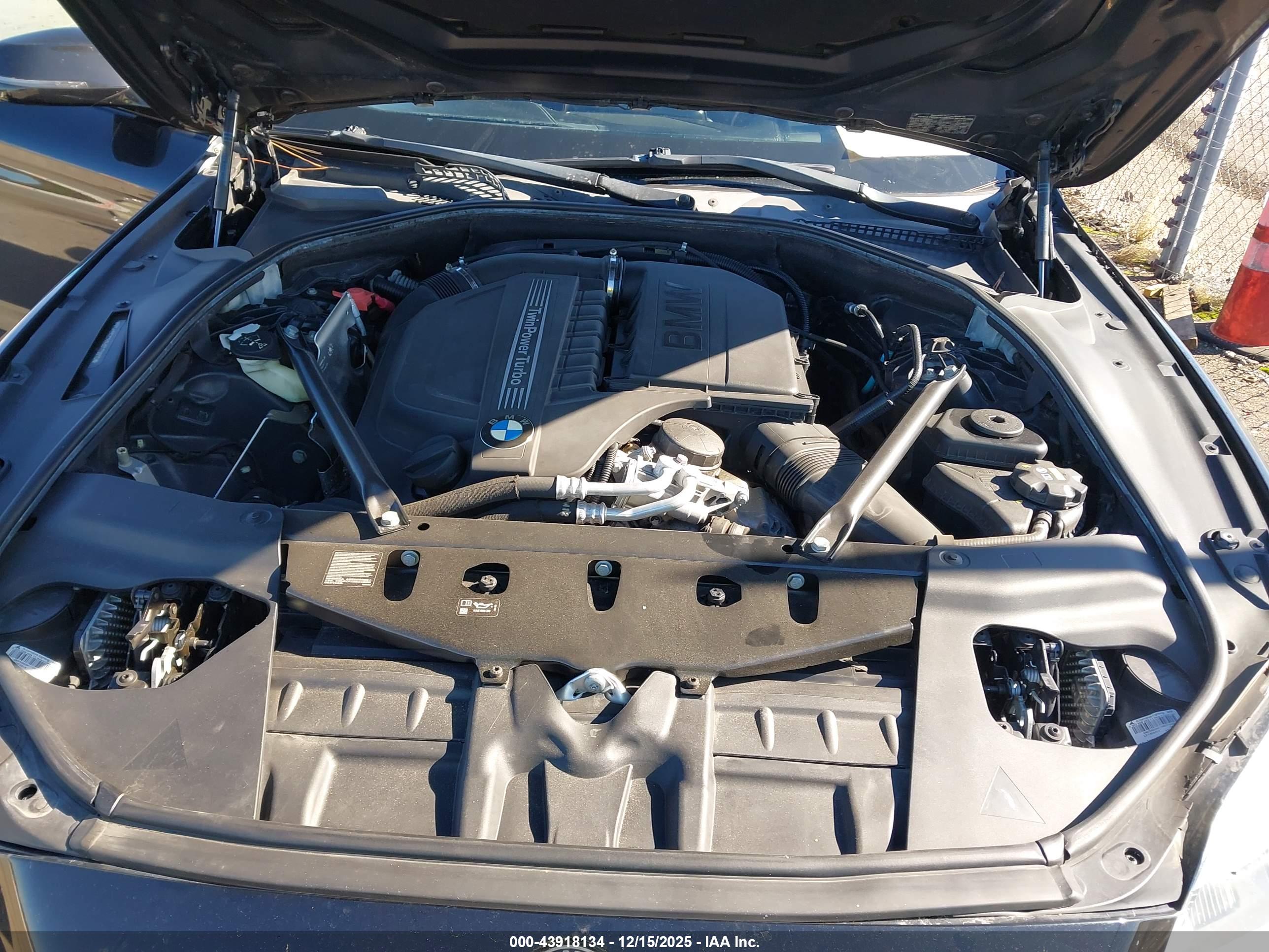 BMW 640I image 10