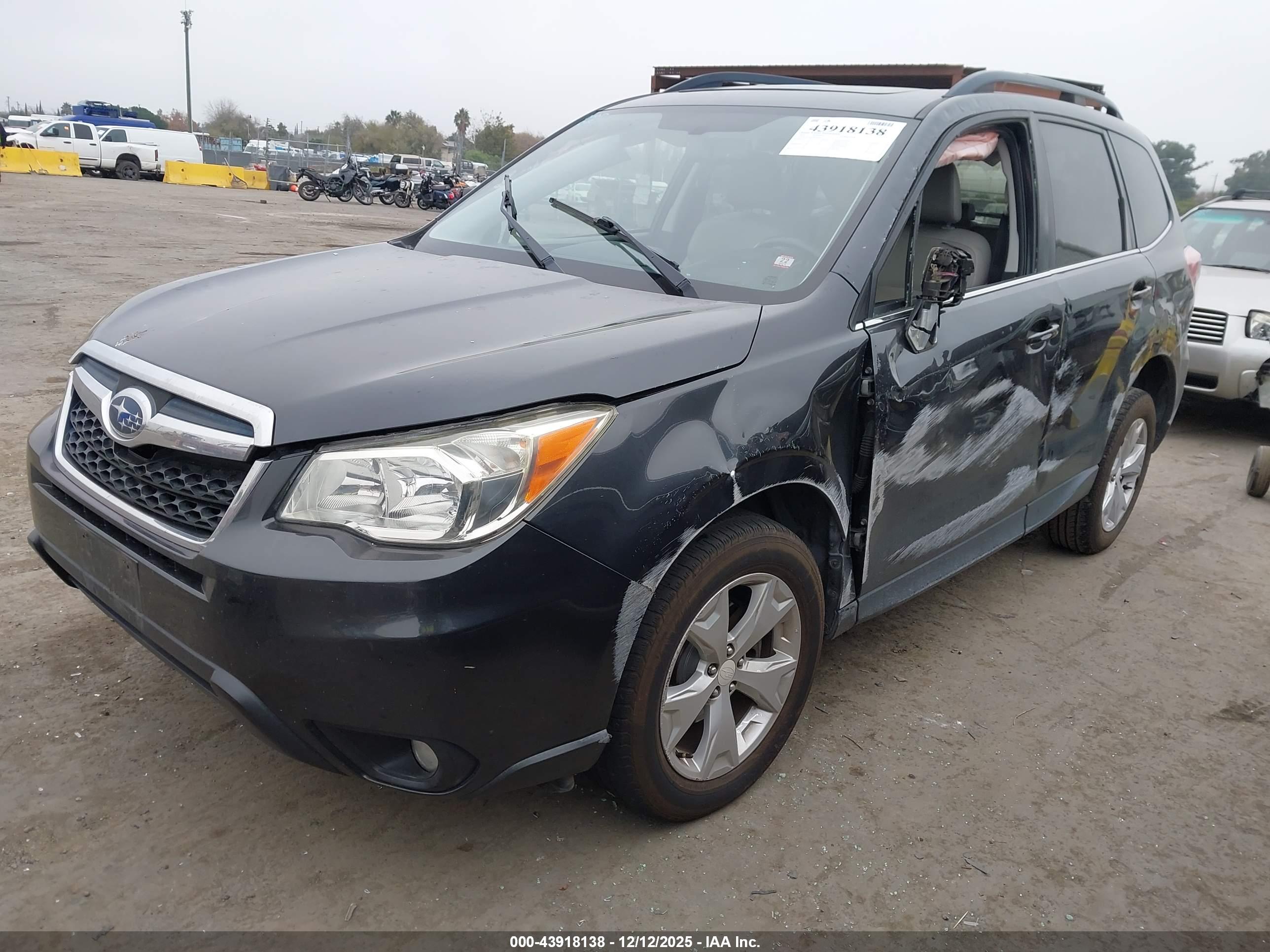 SUBARU FORESTER image 2