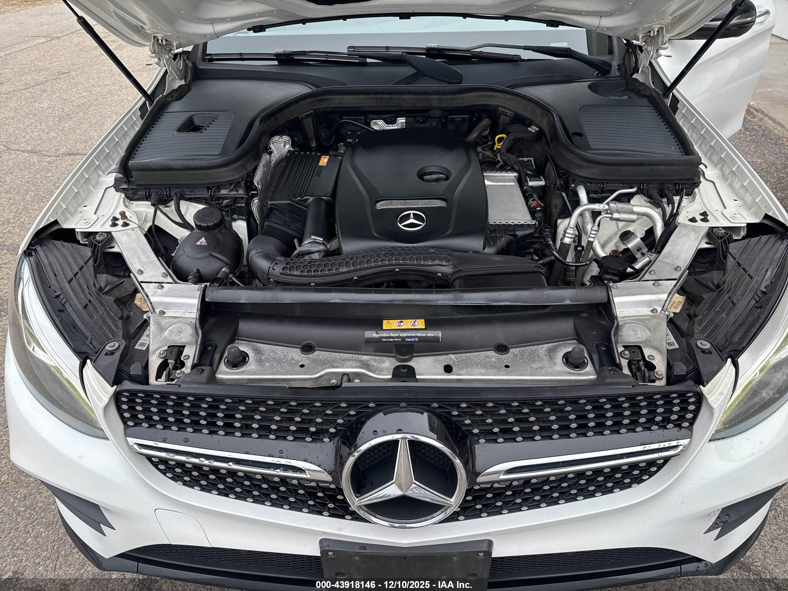 MERCEDES-BENZ GLC image 10