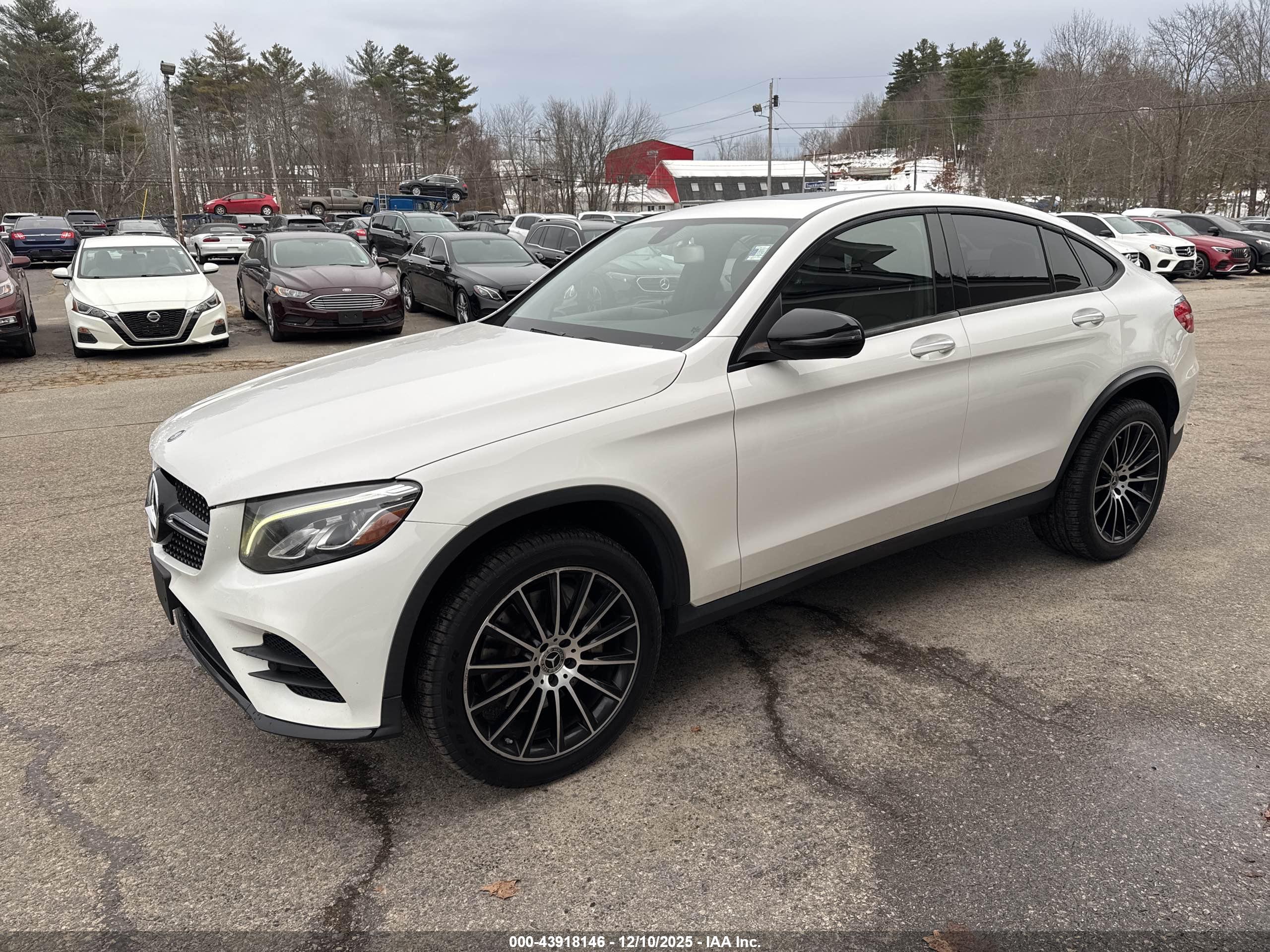 MERCEDES-BENZ GLC image 2