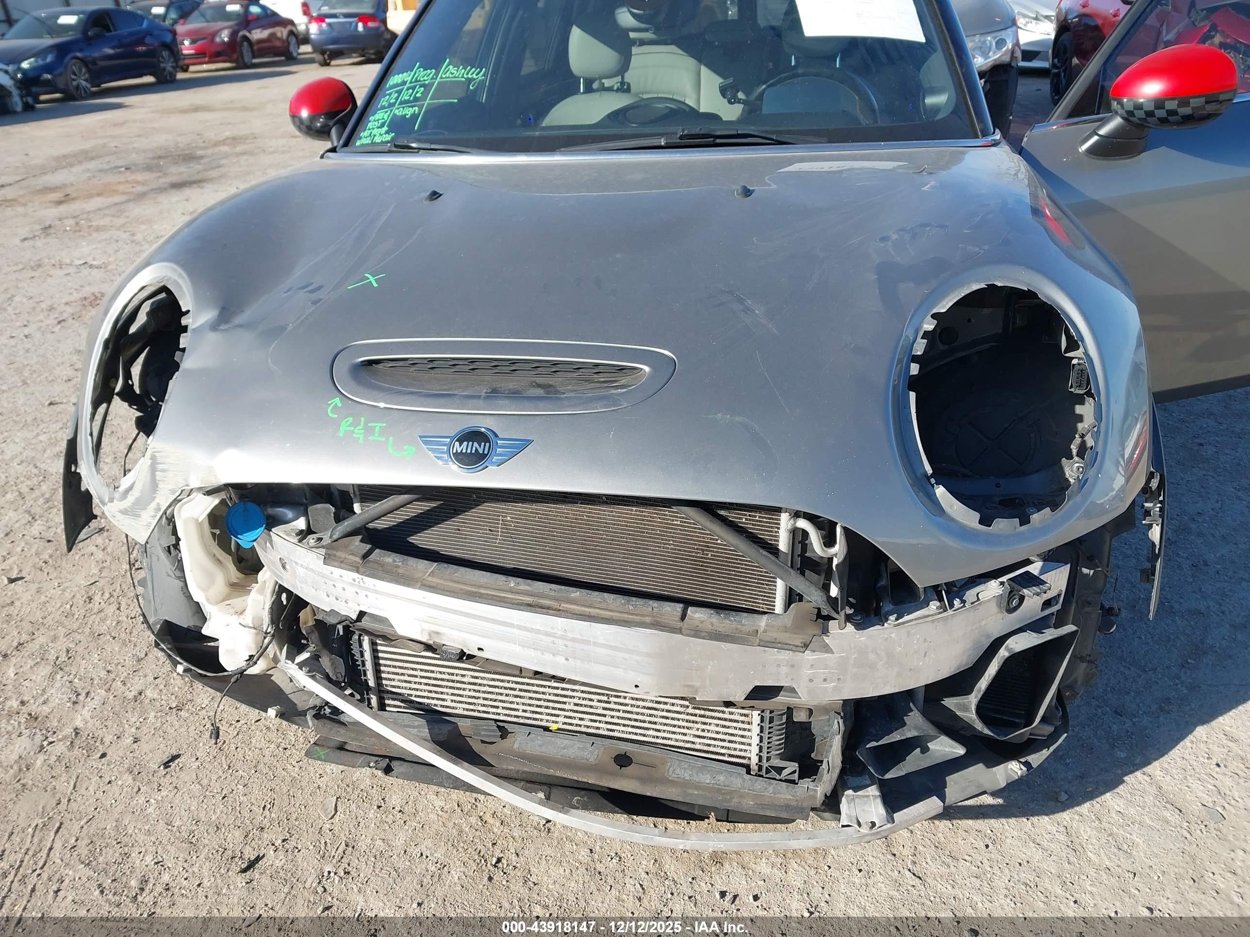 MINI CLUBMAN image 6