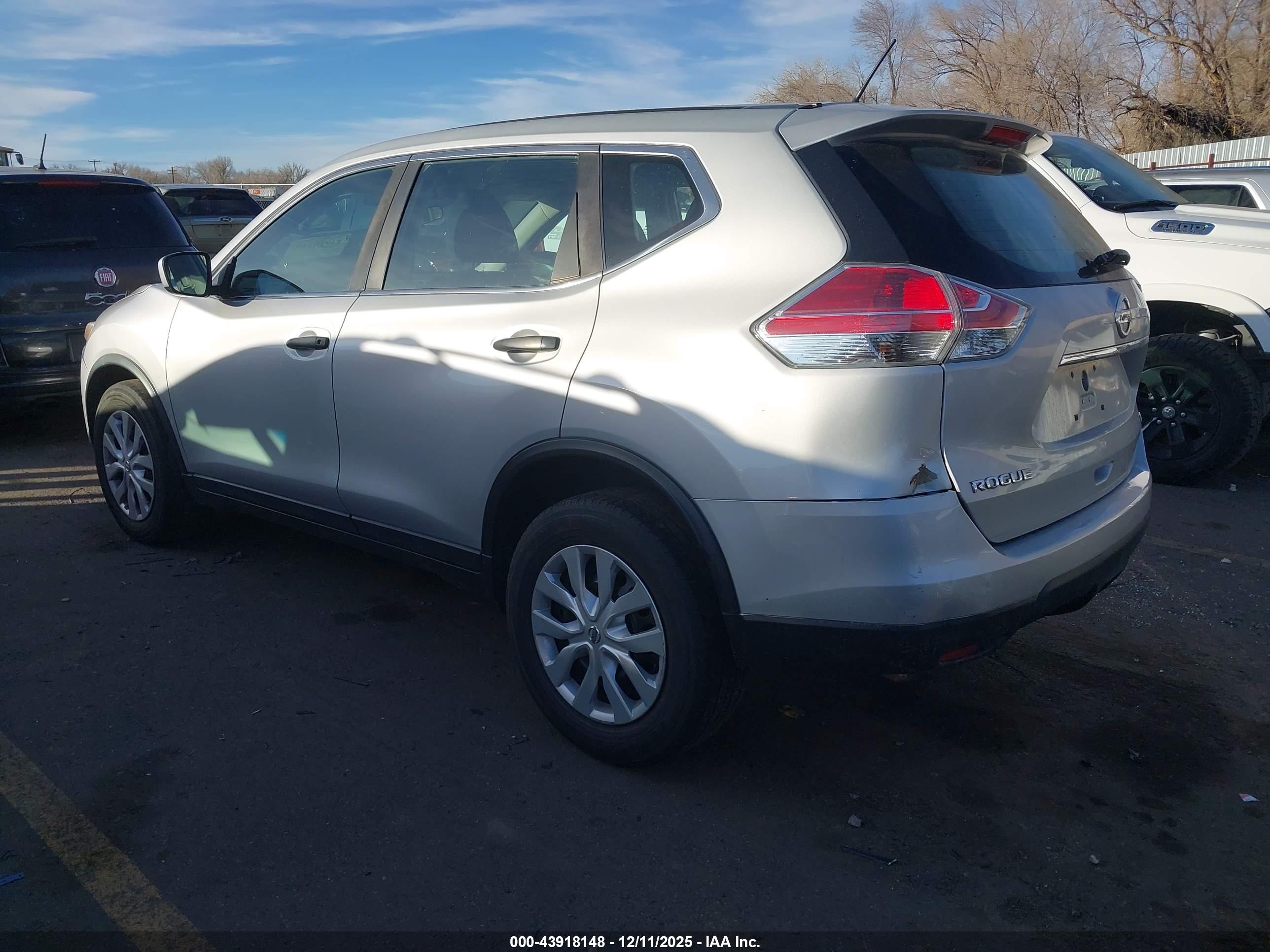NISSAN ROGUE image 3