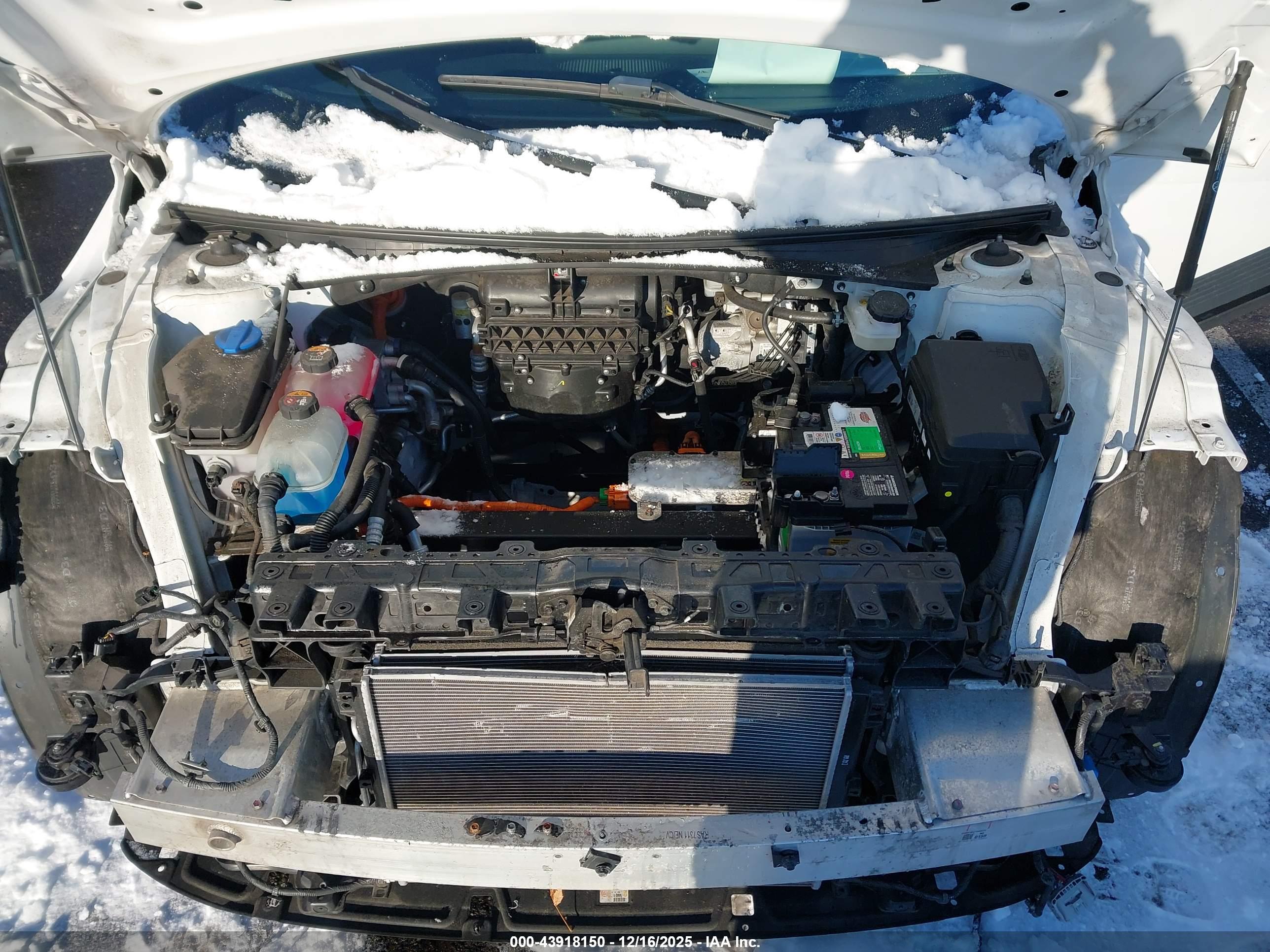 HYUNDAI IONIQ image 10