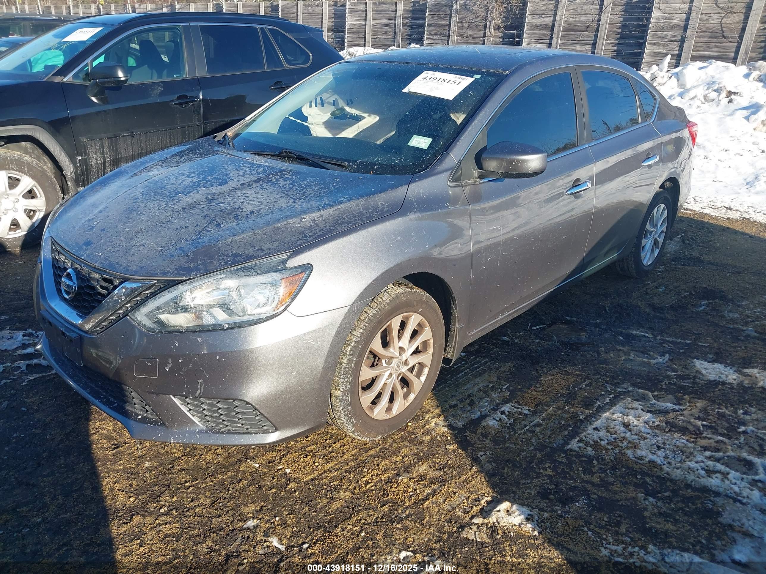 NISSAN SENTRA image 2
