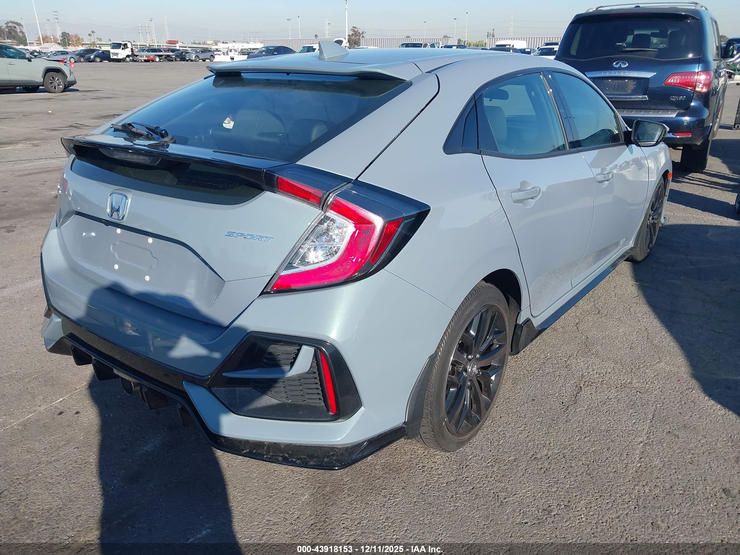 HONDA CIVIC image 4