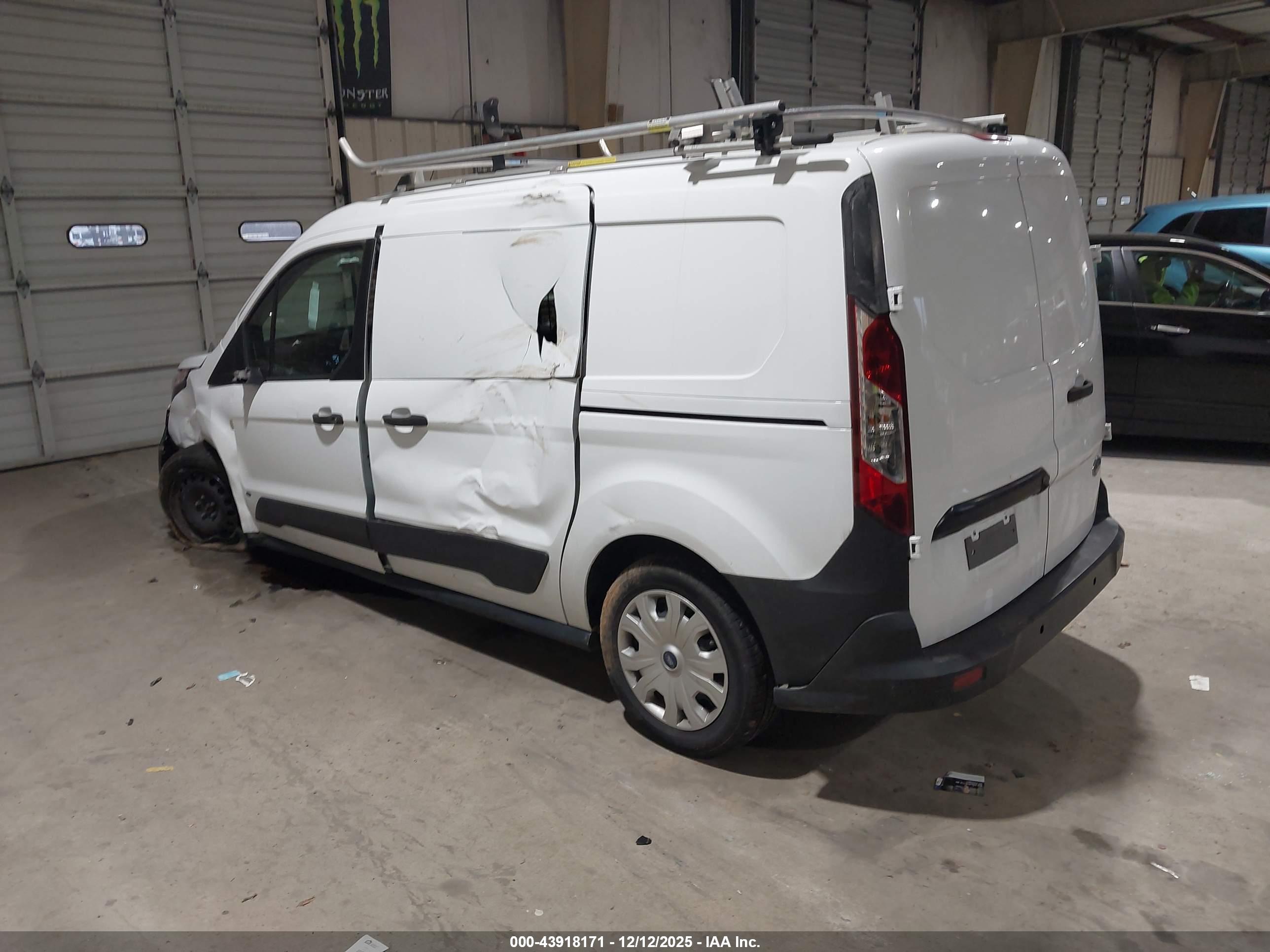 FORD TRANSIT image 3