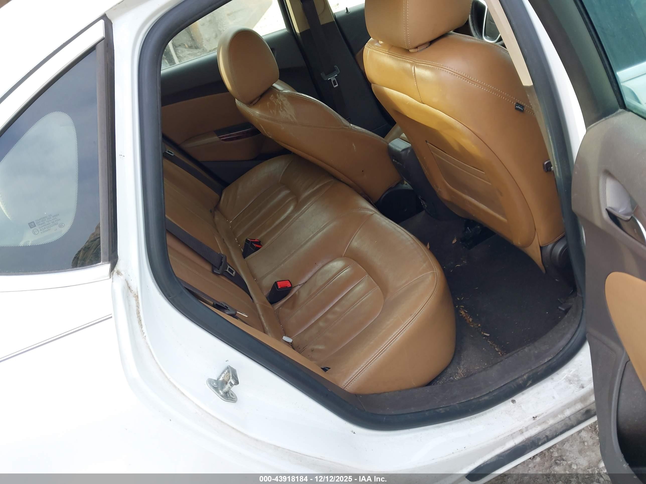 BUICK VERANO image 8