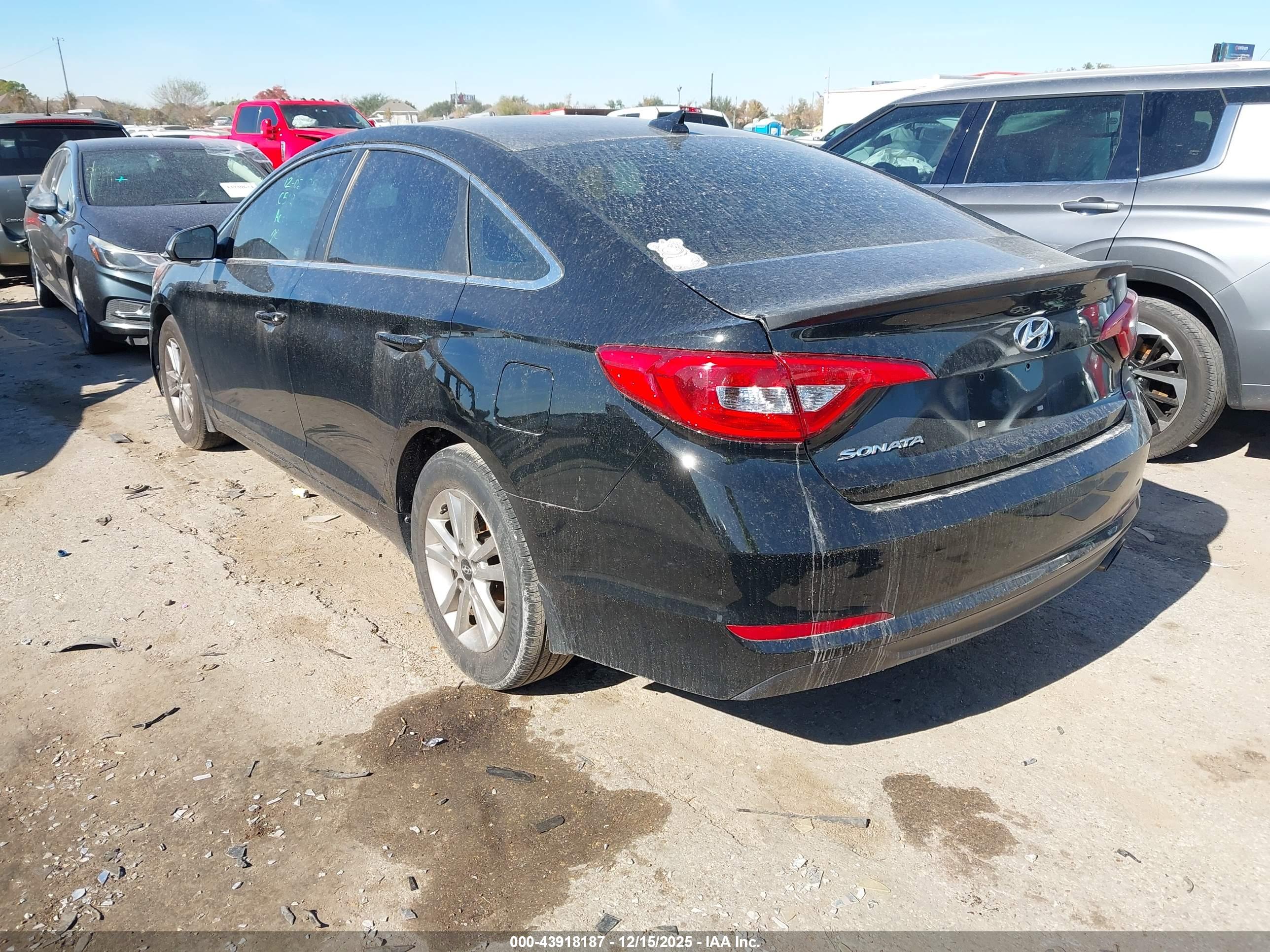 HYUNDAI SONATA image 3
