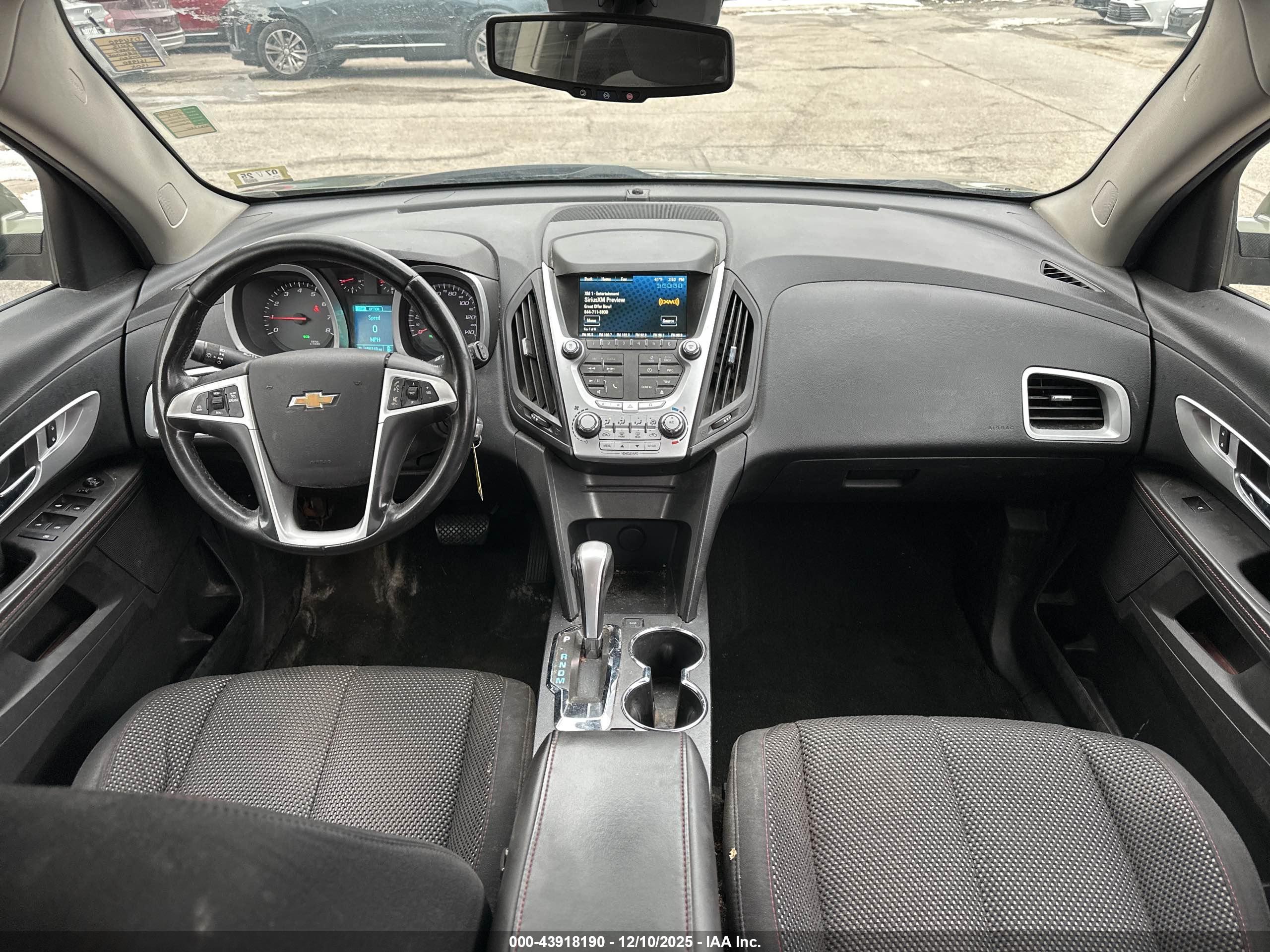 CHEVROLET EQUINOX image 6