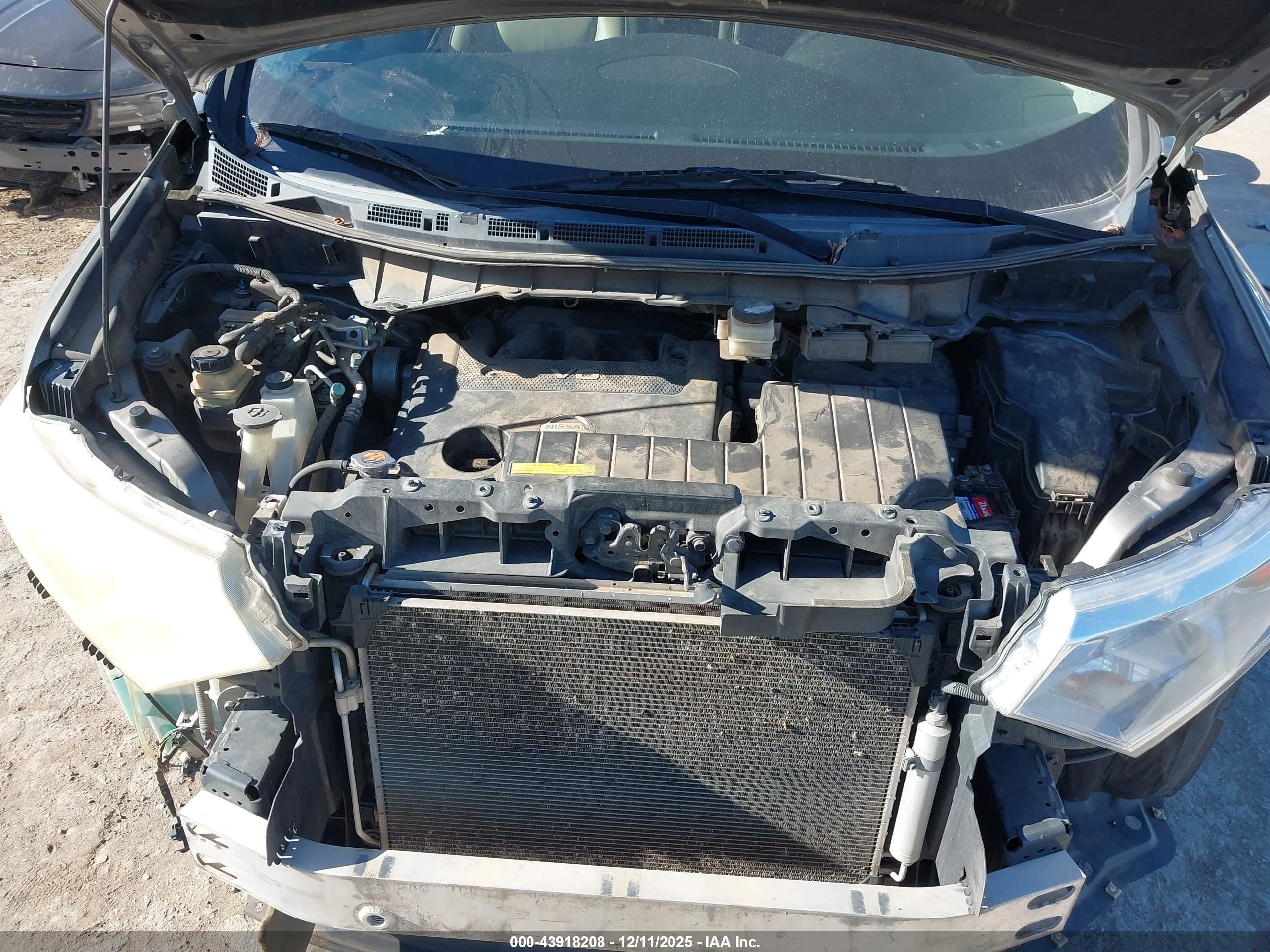 NISSAN QUEST image 10
