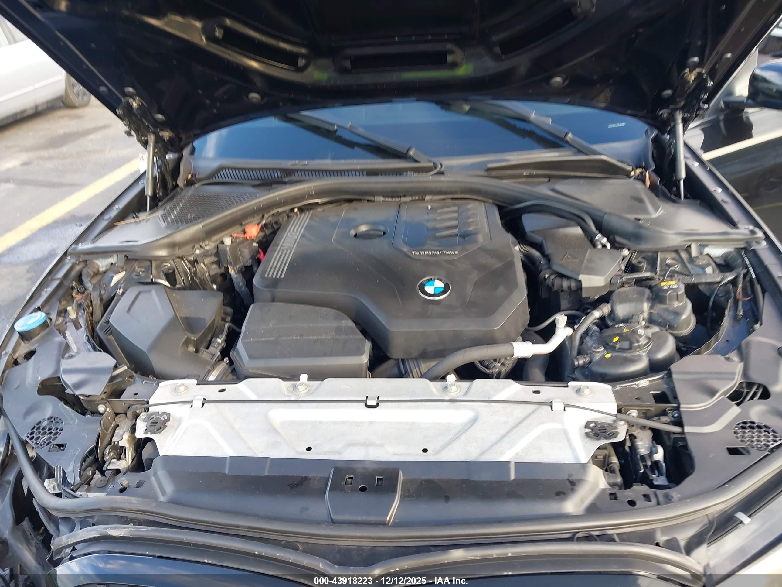 BMW 330I image 10