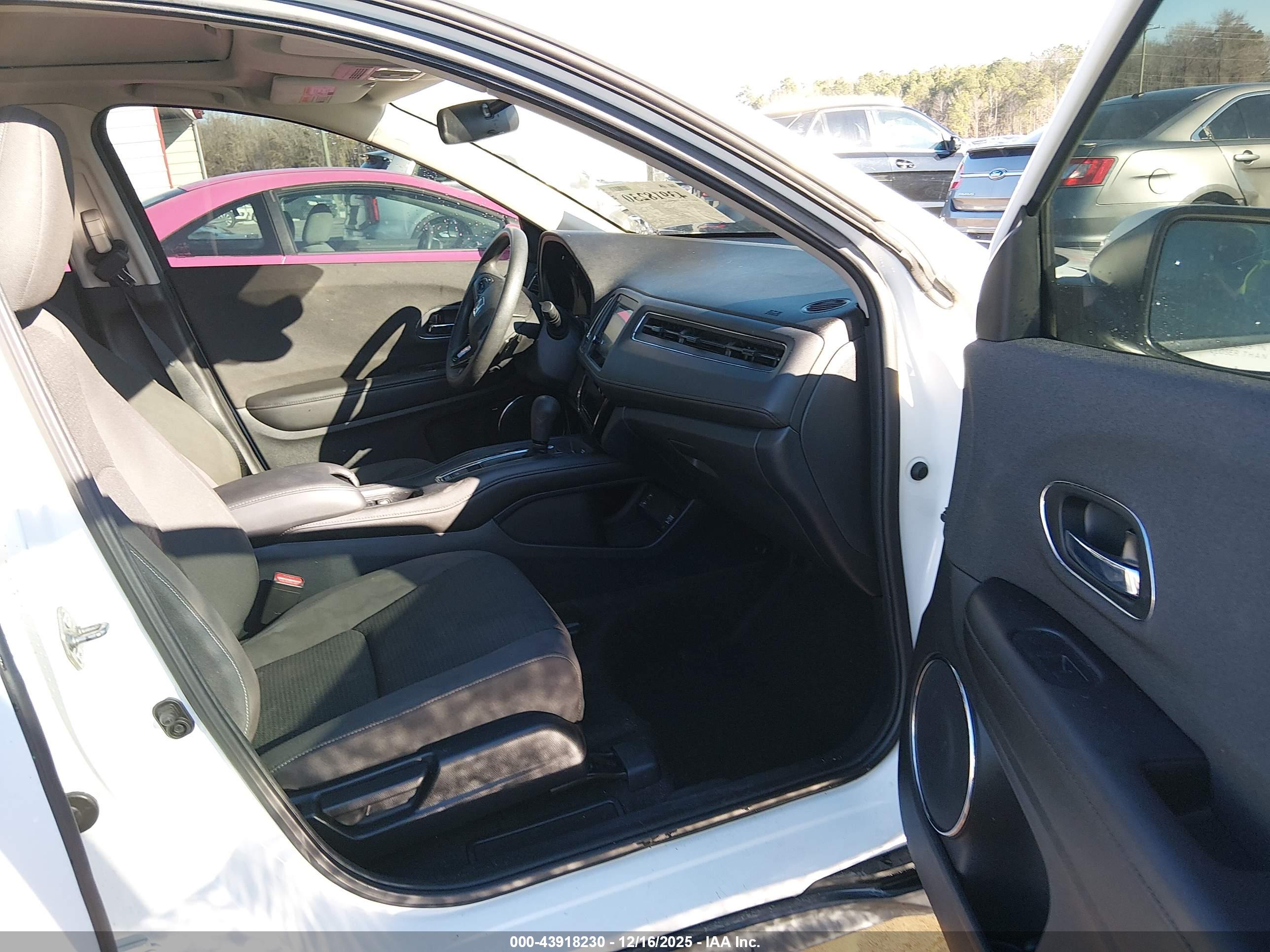 HONDA HR-V image 5