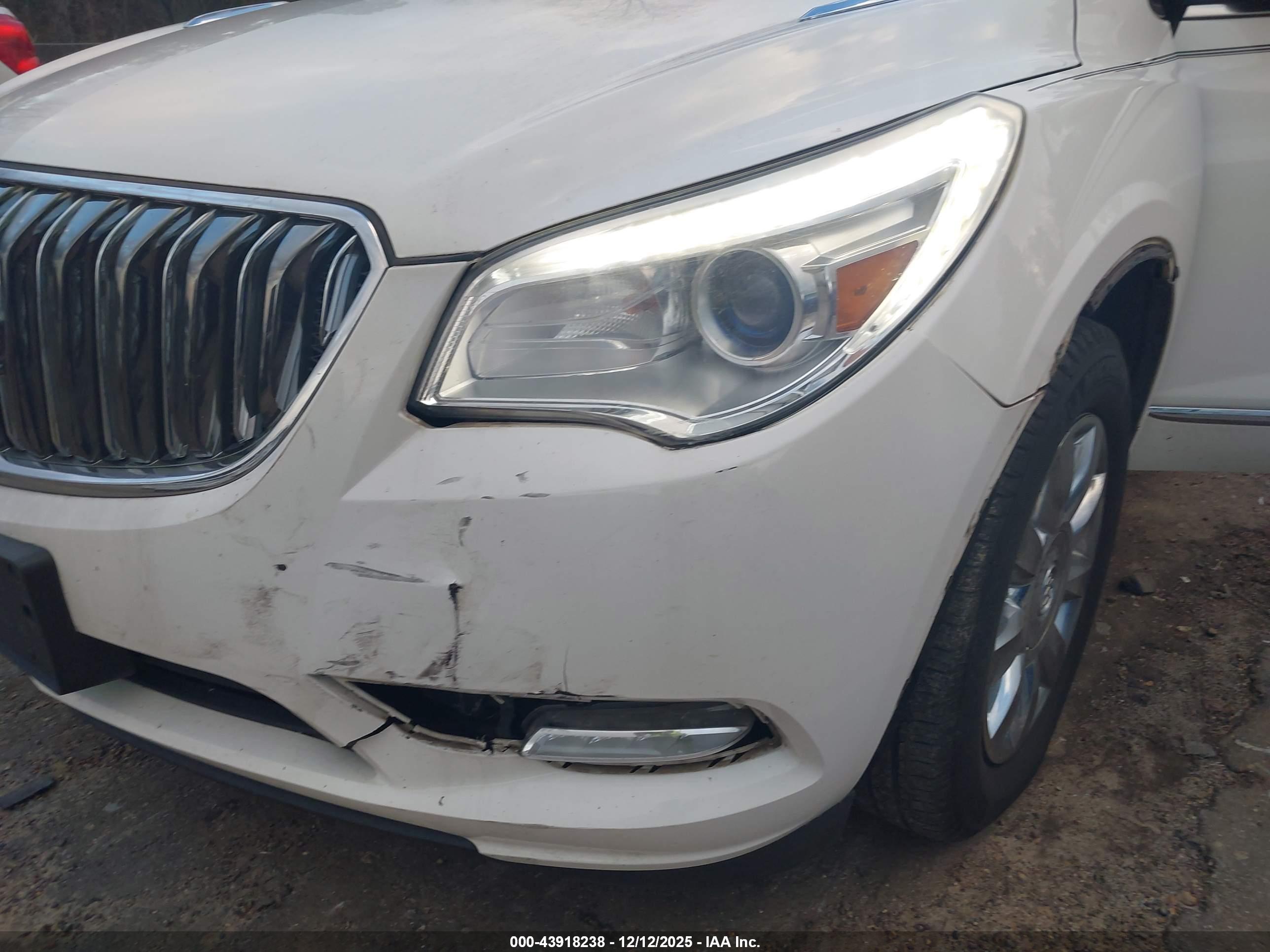 BUICK ENCLAVE image 6