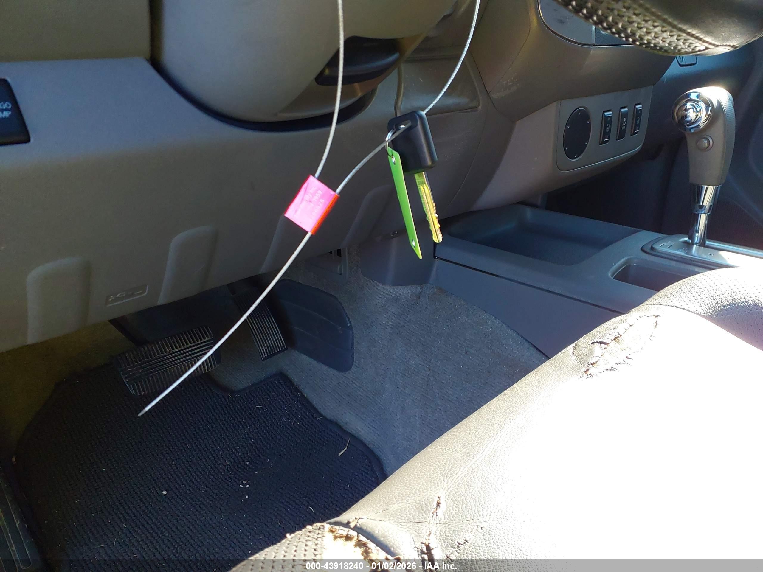 NISSAN FRONTIER image 11