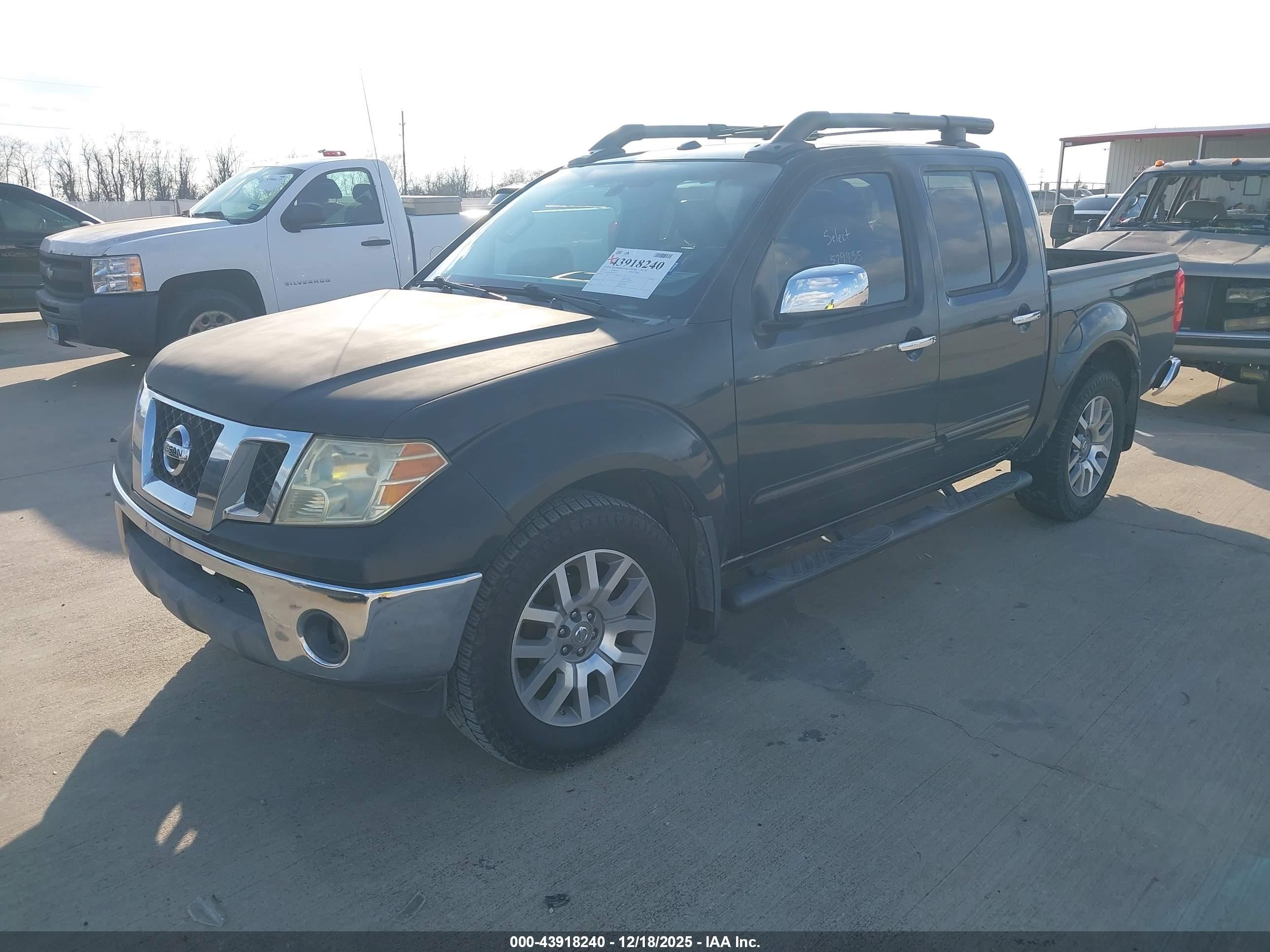 NISSAN FRONTIER image 6