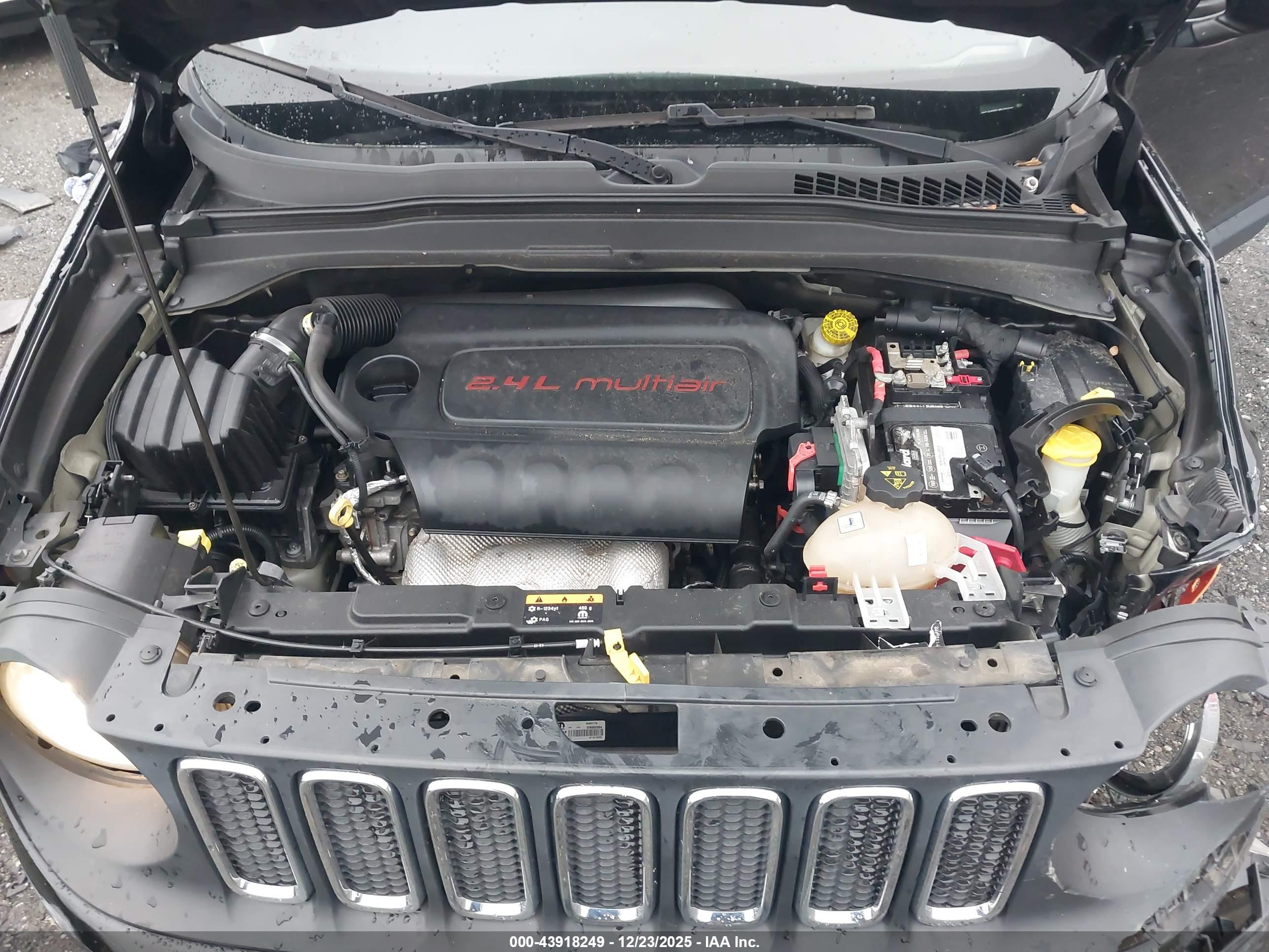 JEEP RENEGADE image 10
