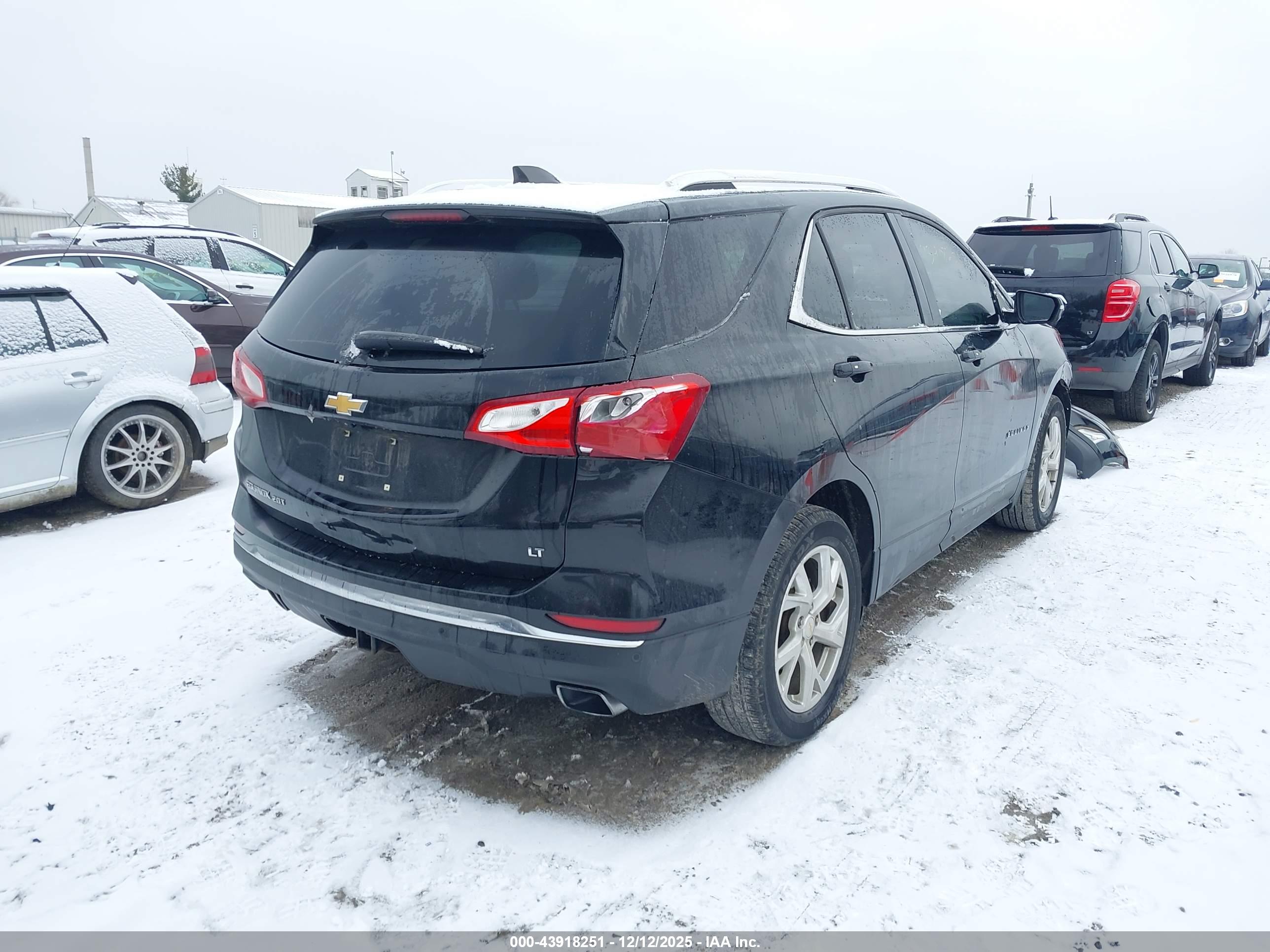 CHEVROLET EQUINOX image 4