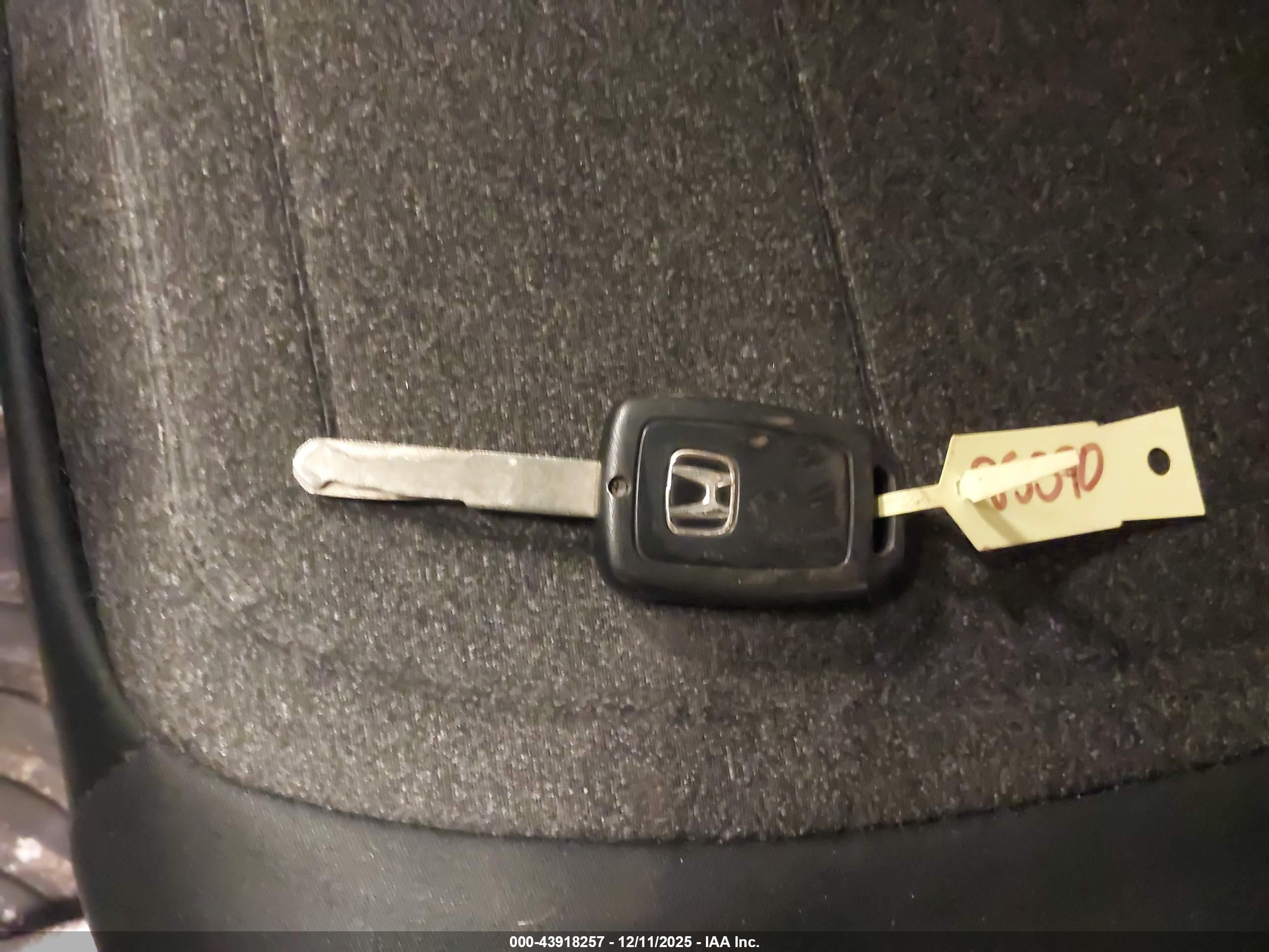 HONDA CIVIC image 11