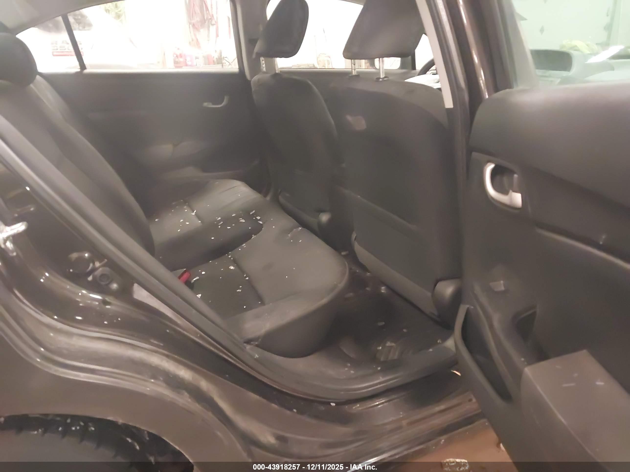 HONDA CIVIC image 8