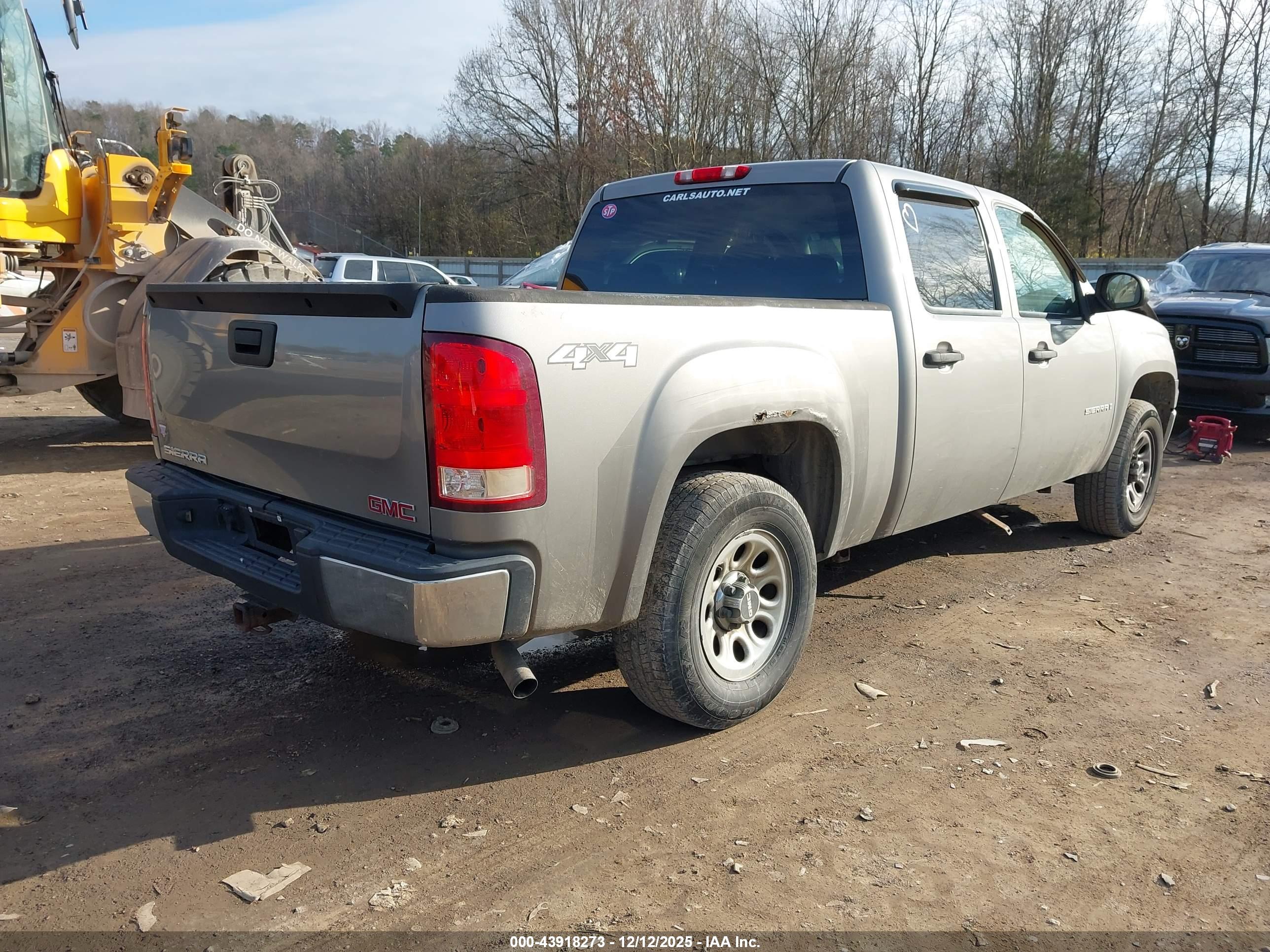 GMC SIERRA image 4