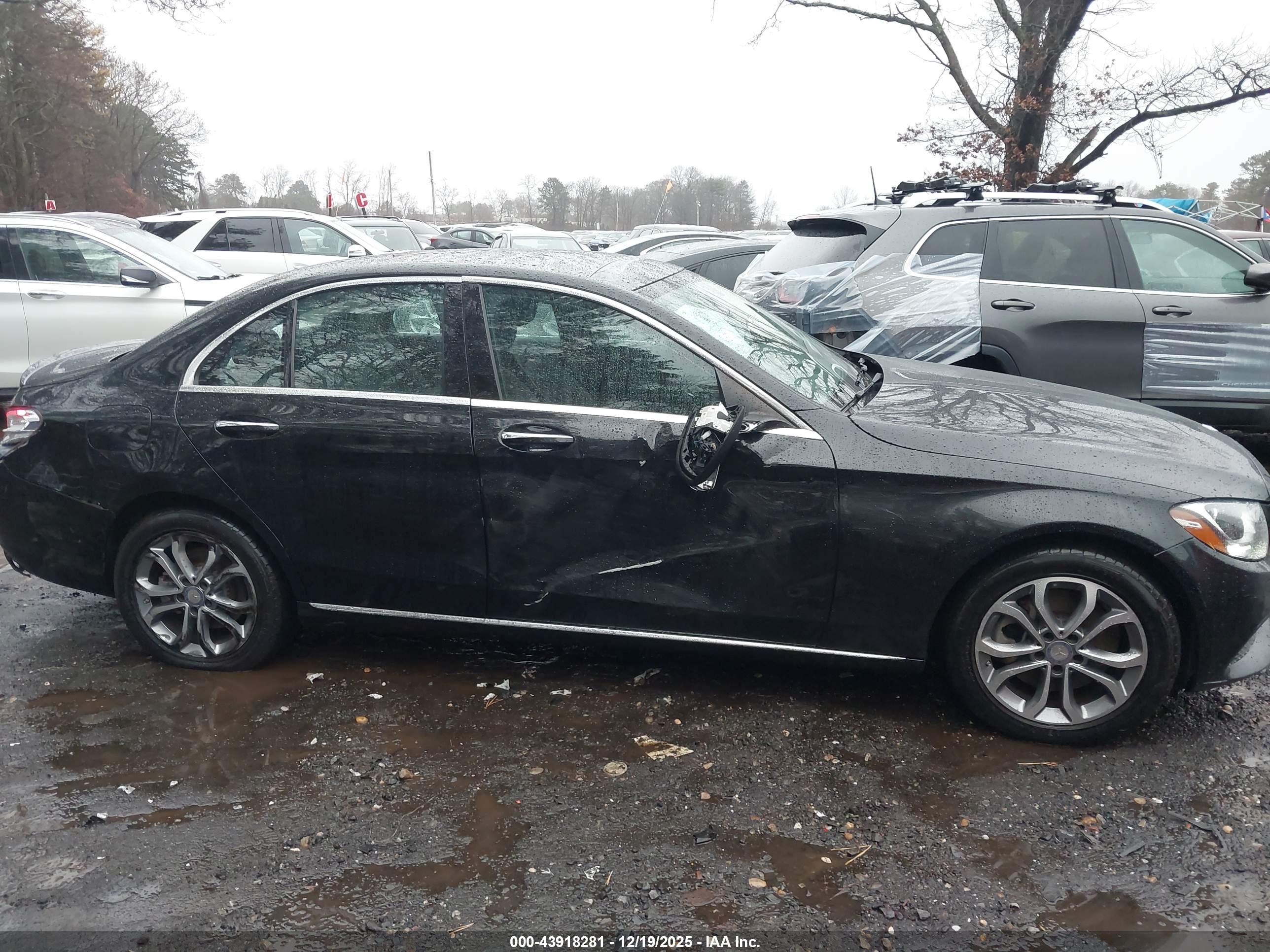 MERCEDES-BENZ C image 6