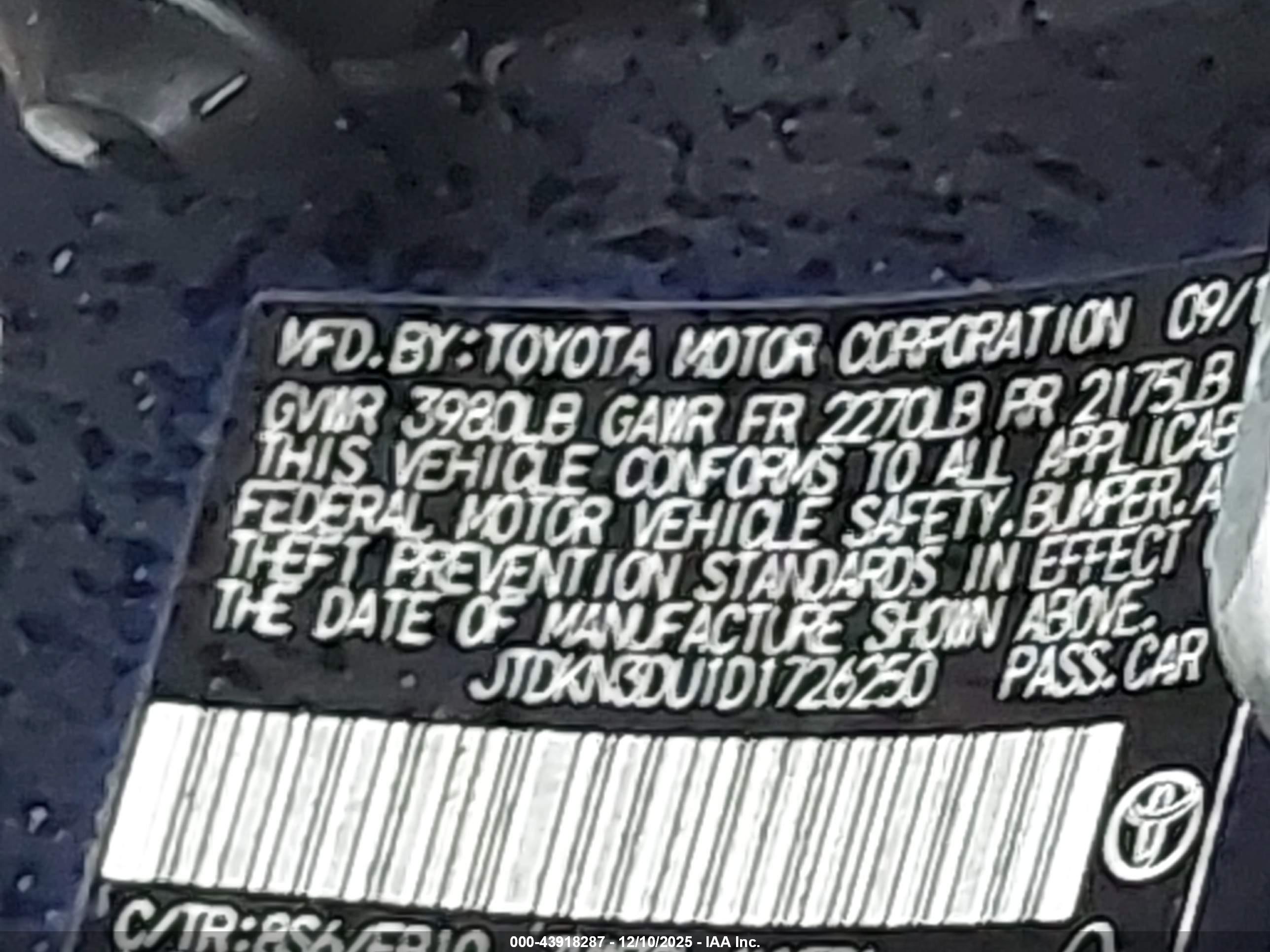 TOYOTA PRIUS image 9