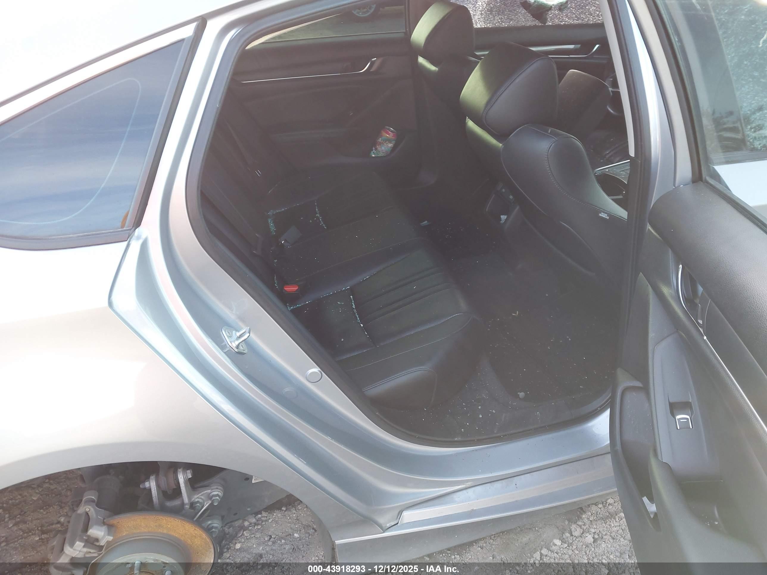 HONDA ACCORD image 8