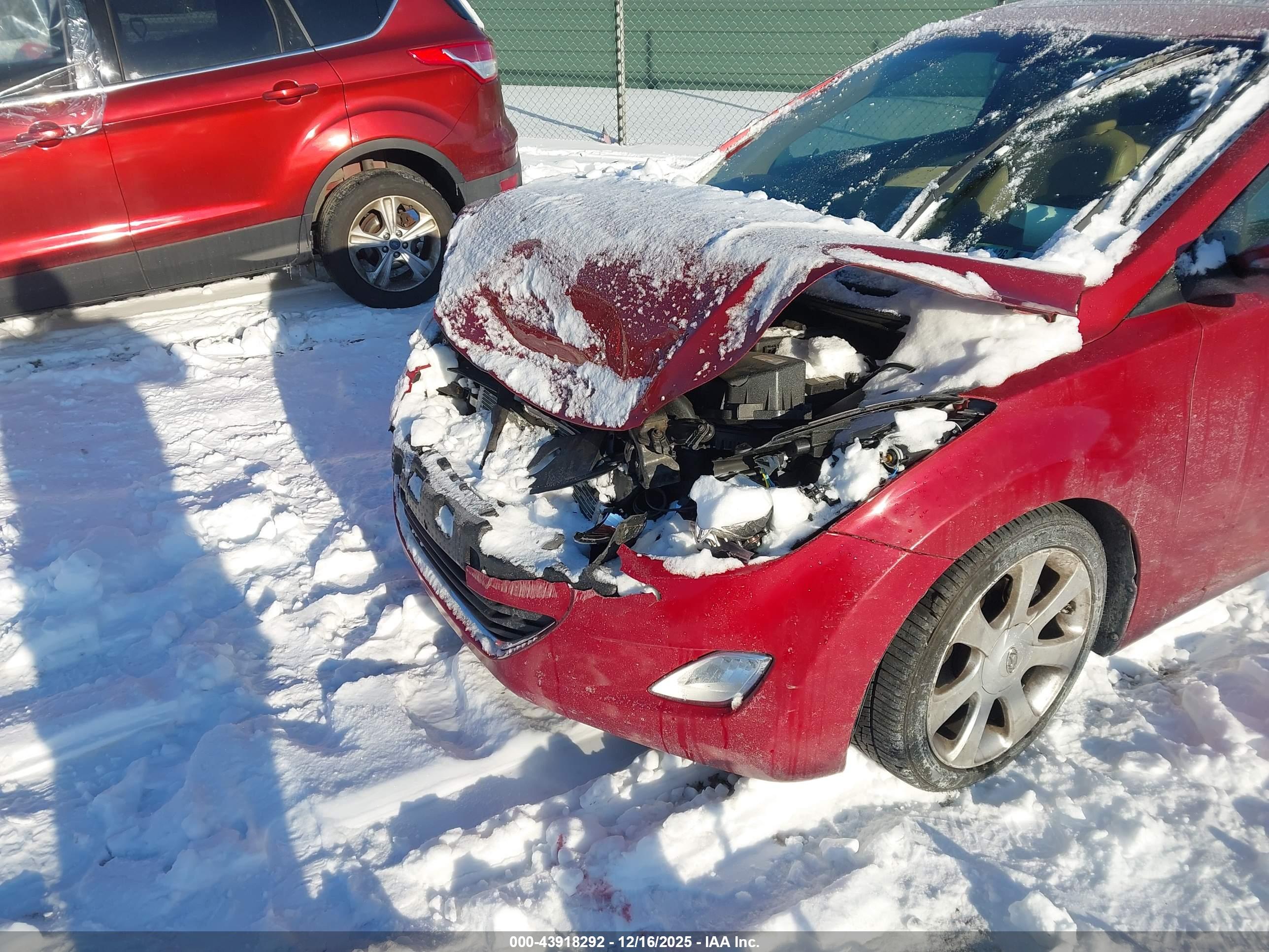 HYUNDAI ELANTRA image 6