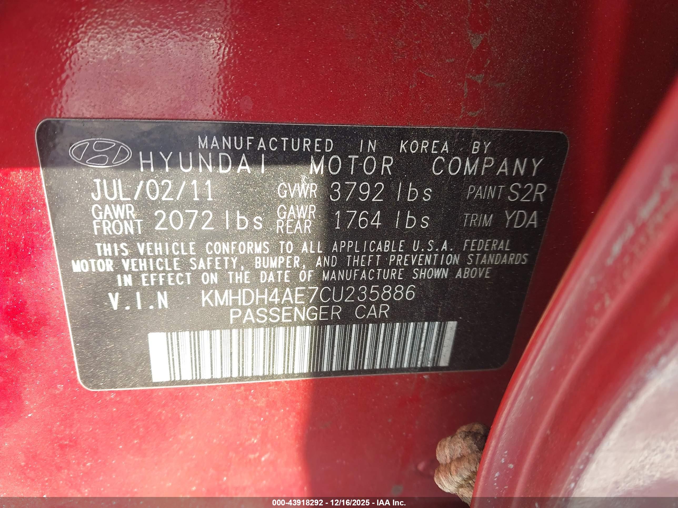 HYUNDAI ELANTRA image 9