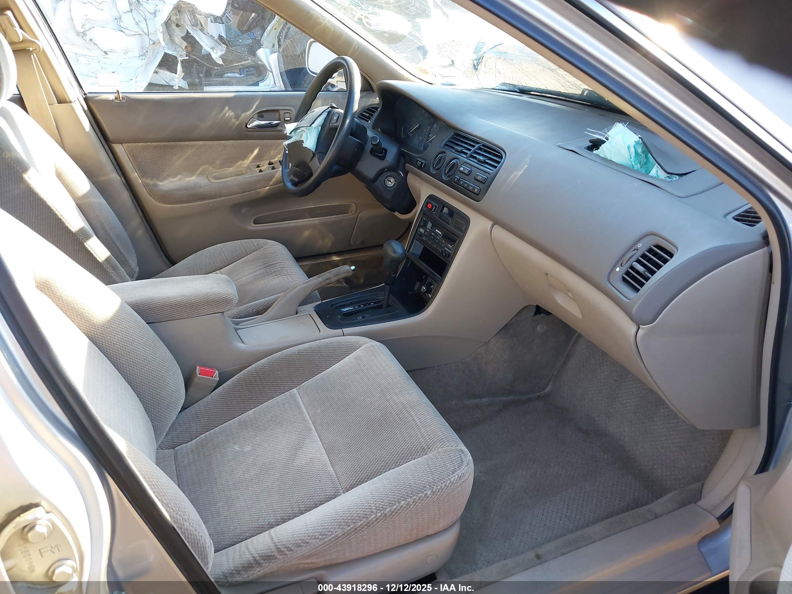 HONDA ACCORD image 5