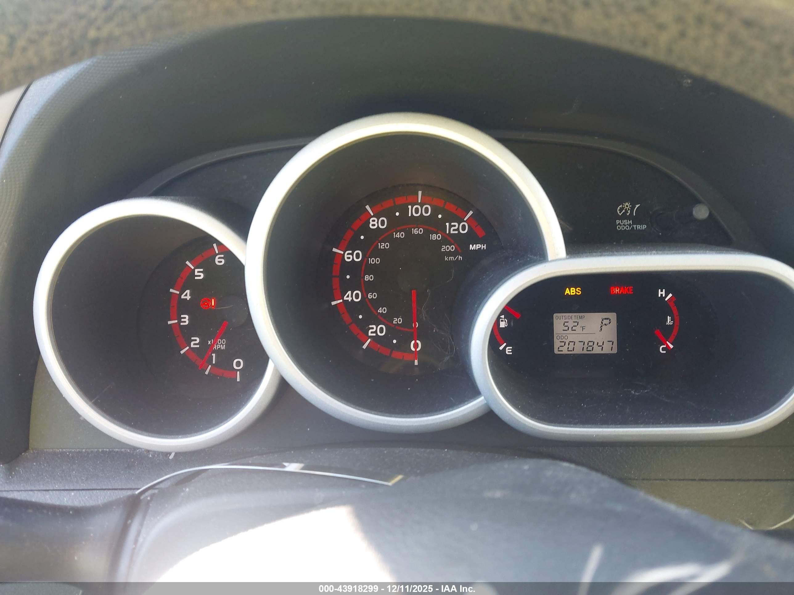 TOYOTA MATRIX image 7