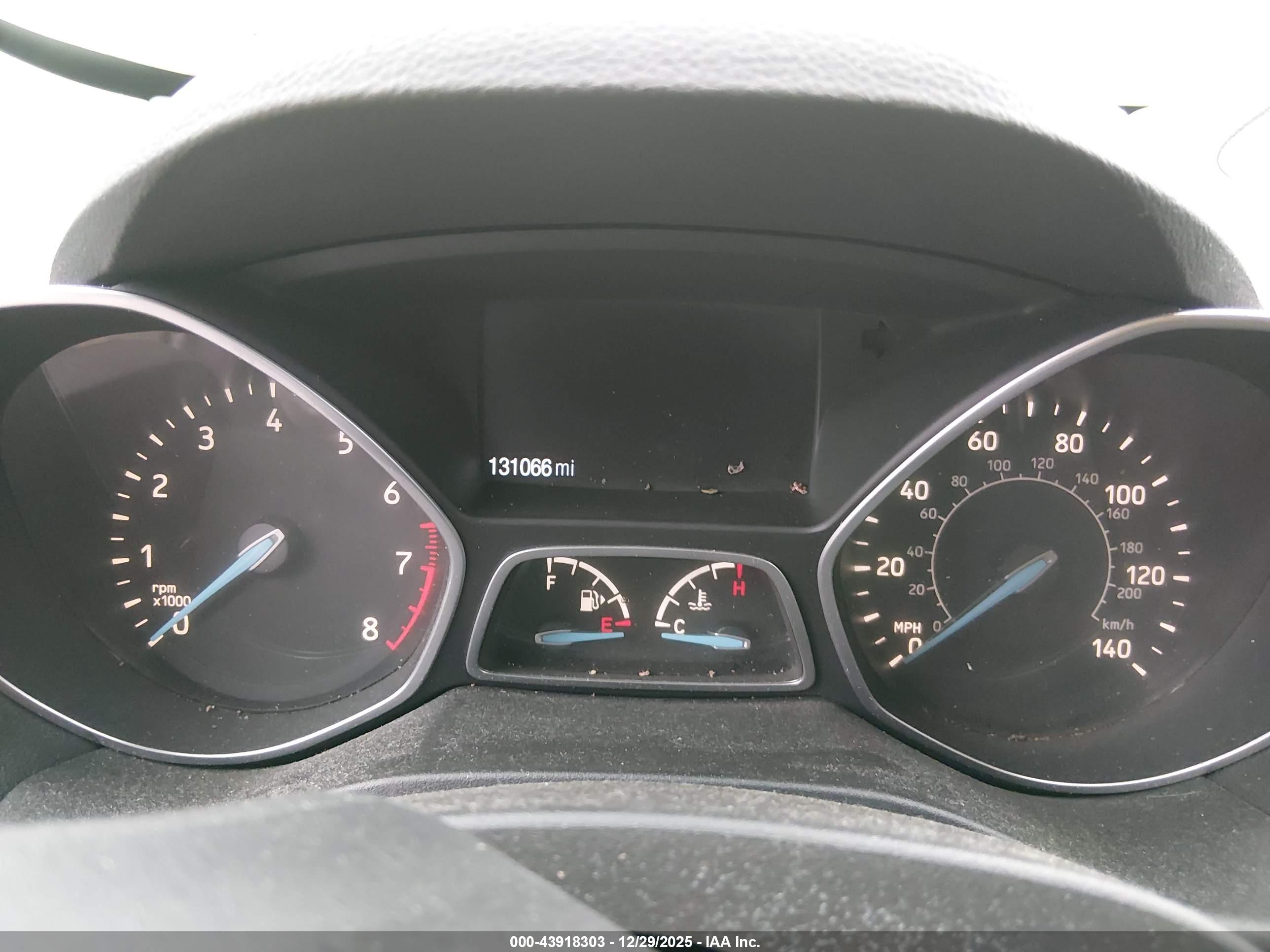 FORD ESCAPE image 7