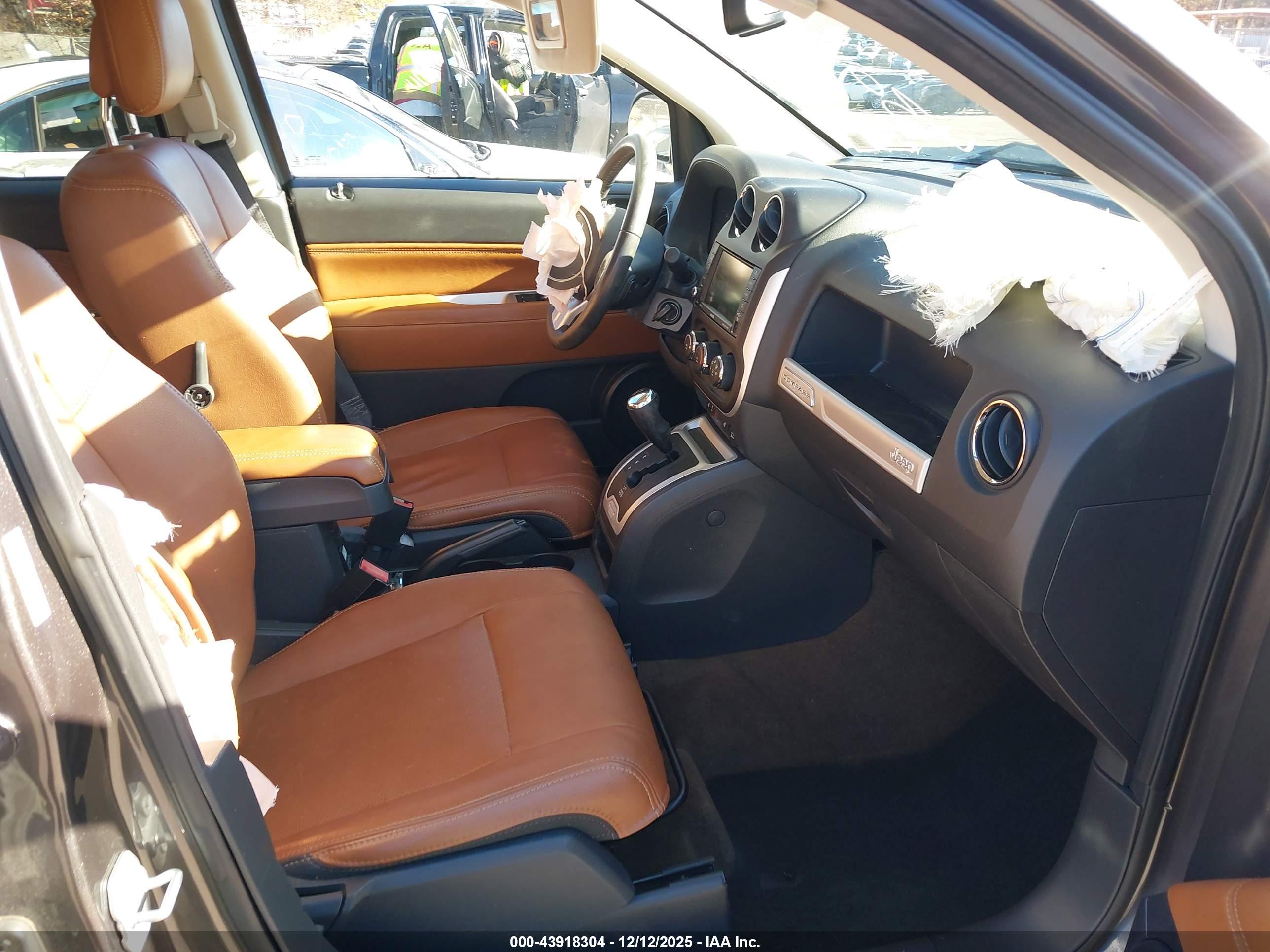 JEEP COMPASS image 5