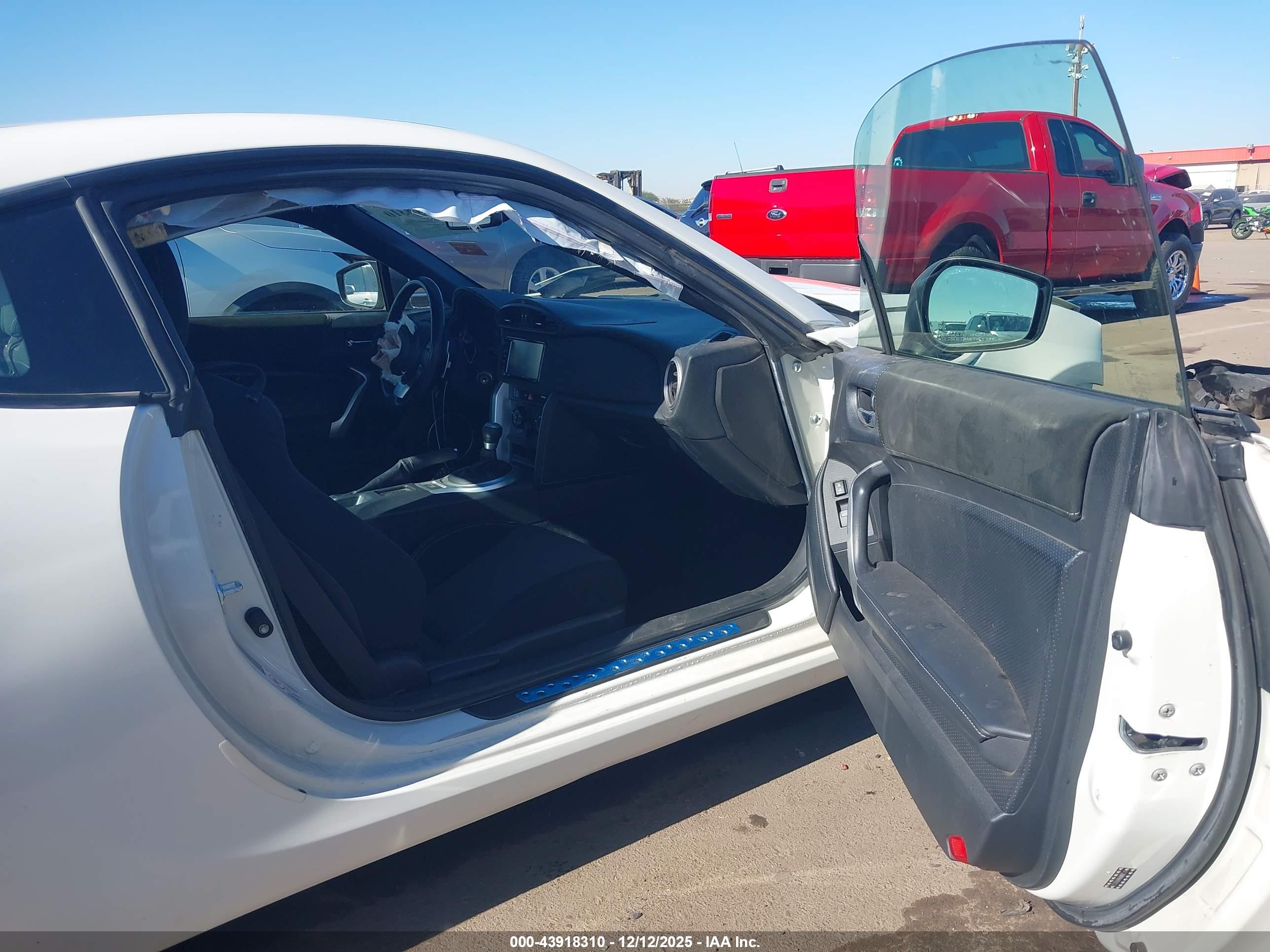 TOYOTA 86 image 5