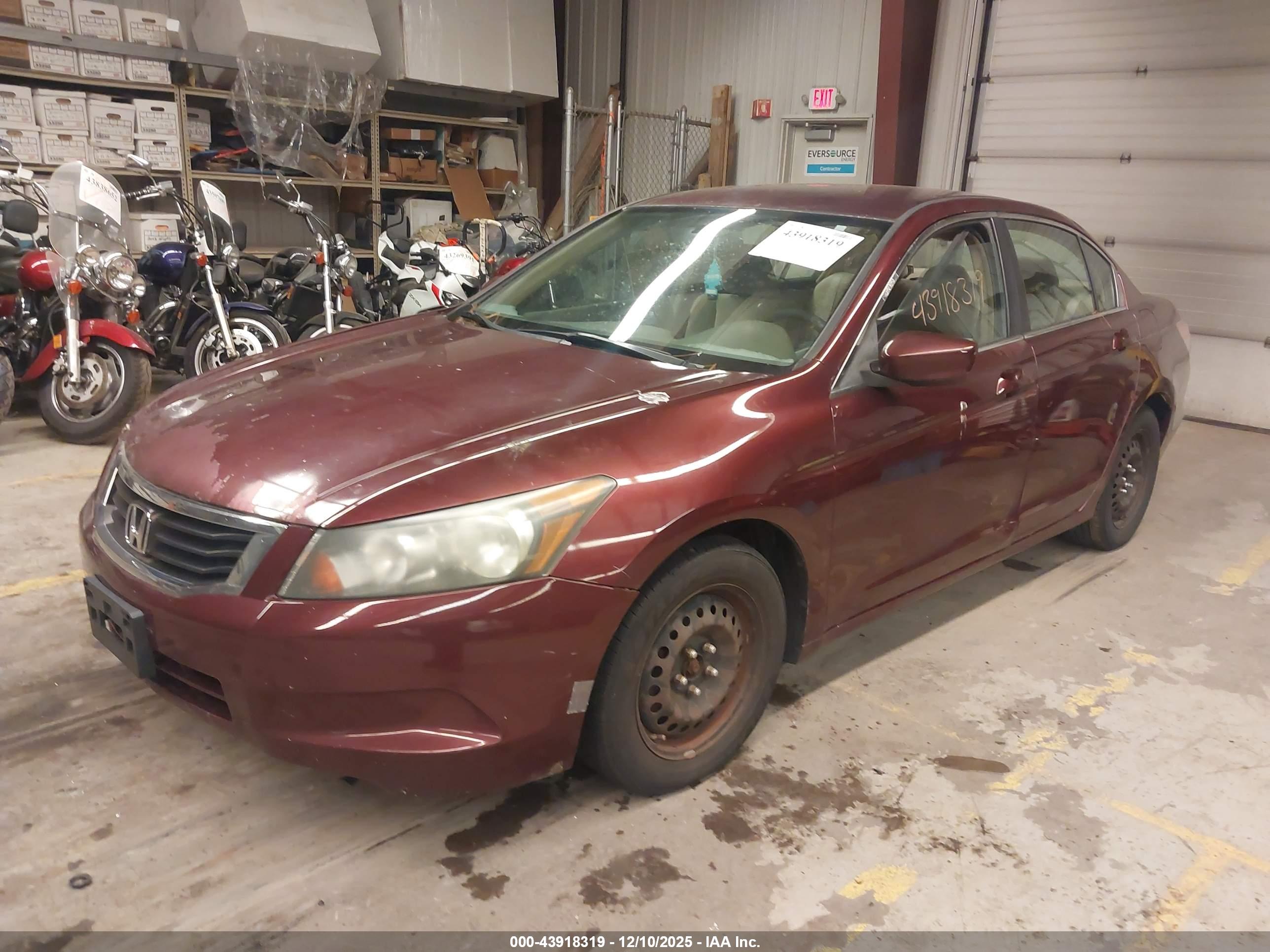 HONDA ACCORD image 2