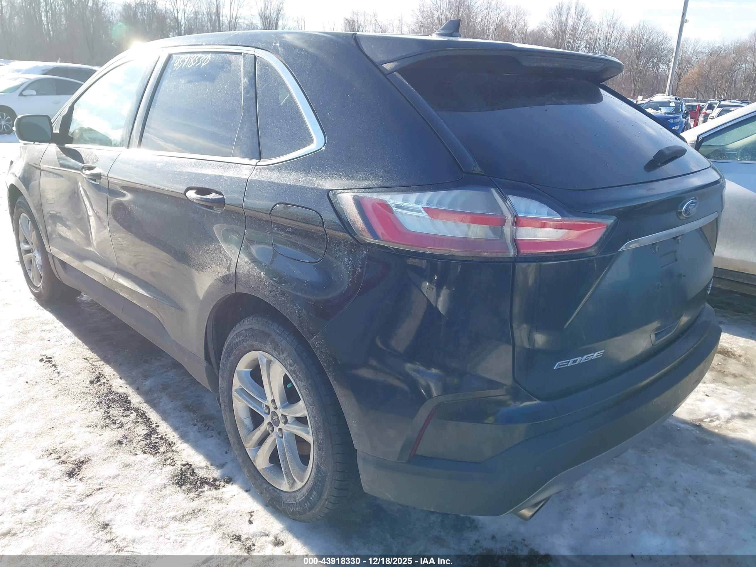 FORD EDGE image 3