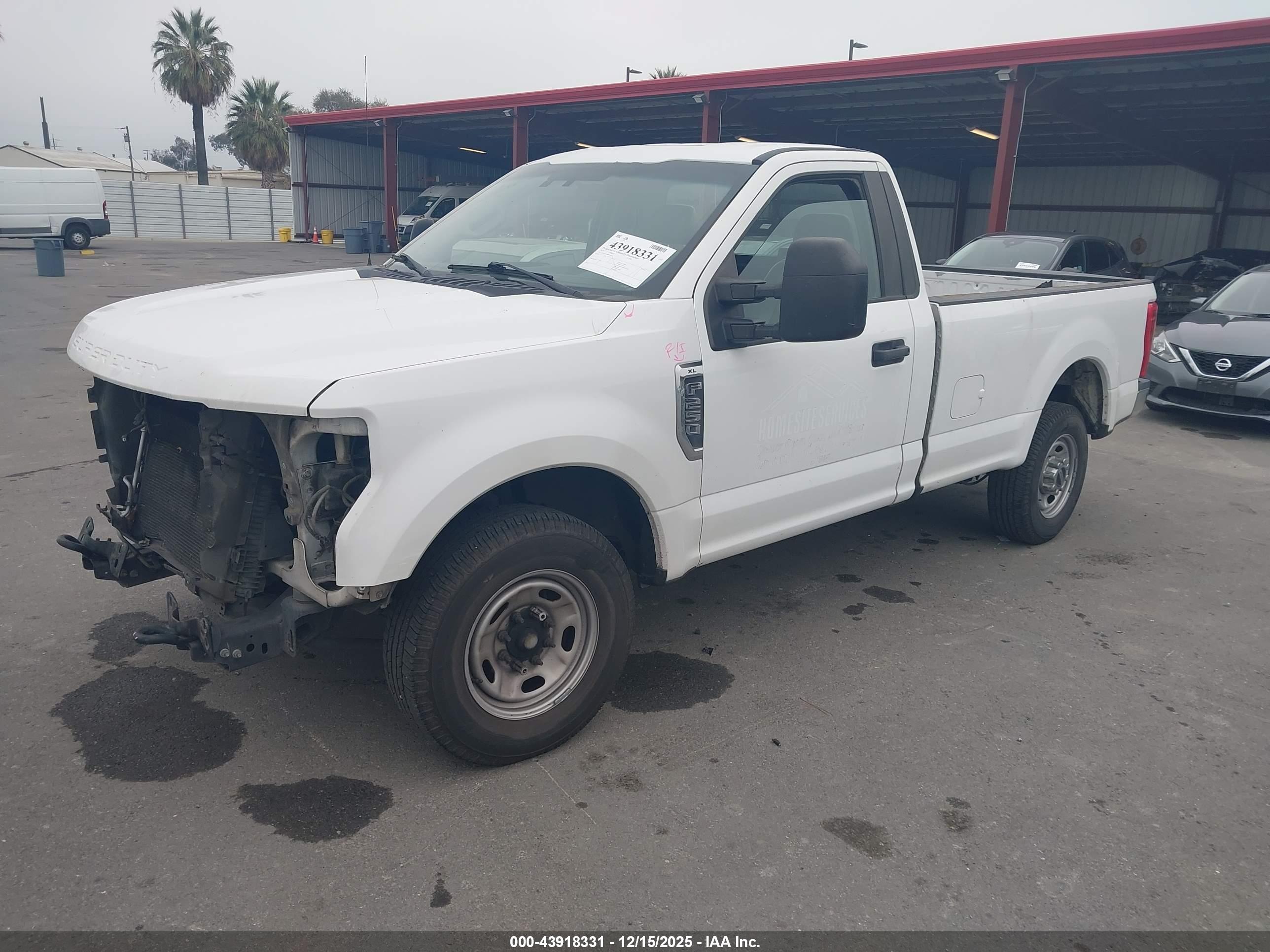 FORD F-250 image 2