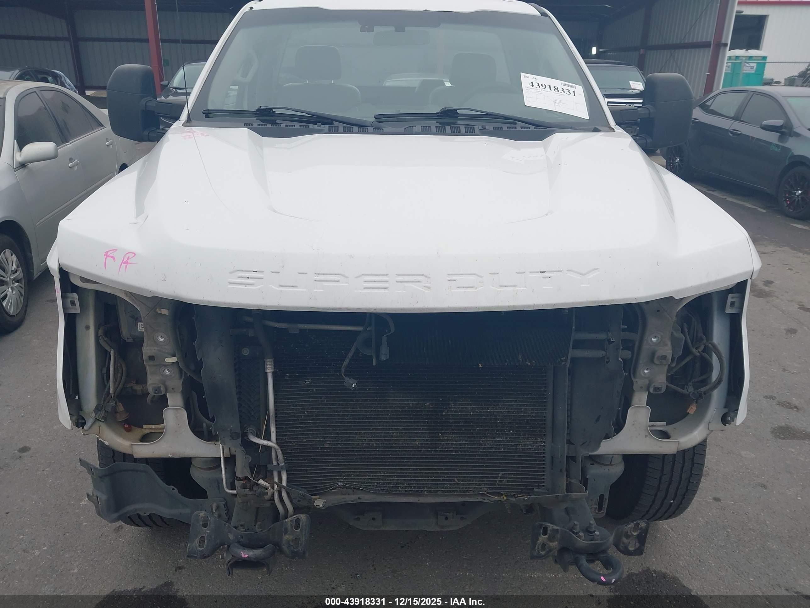 FORD F-250 image 6