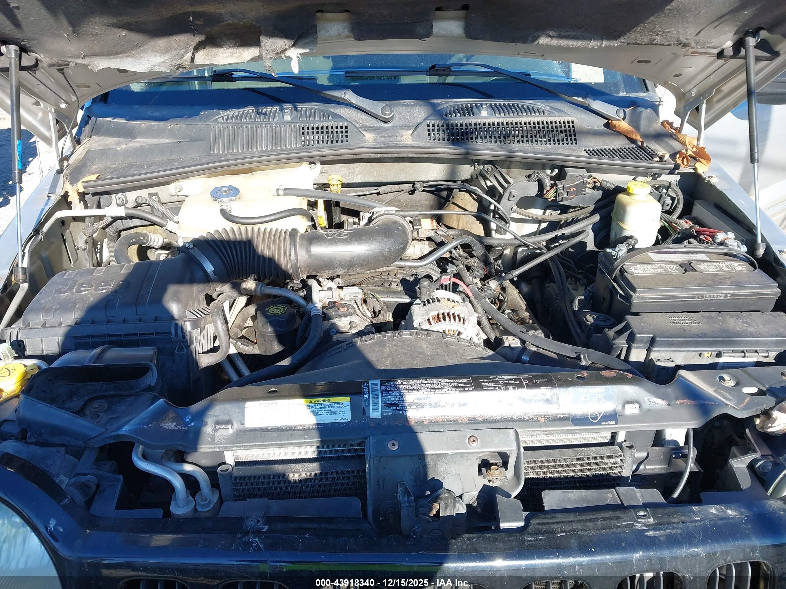 JEEP LIBERTY image 10