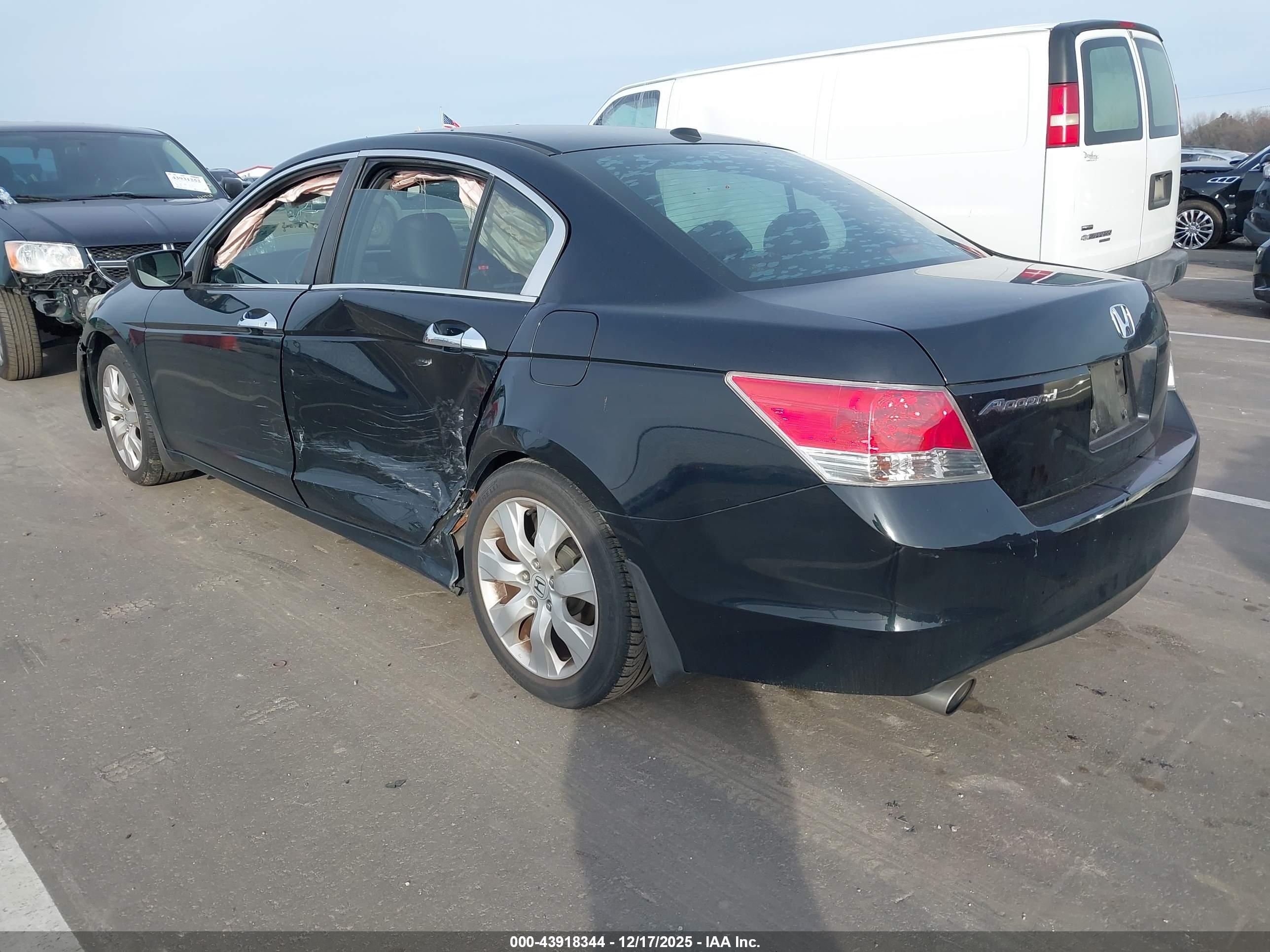 HONDA ACCORD image 3