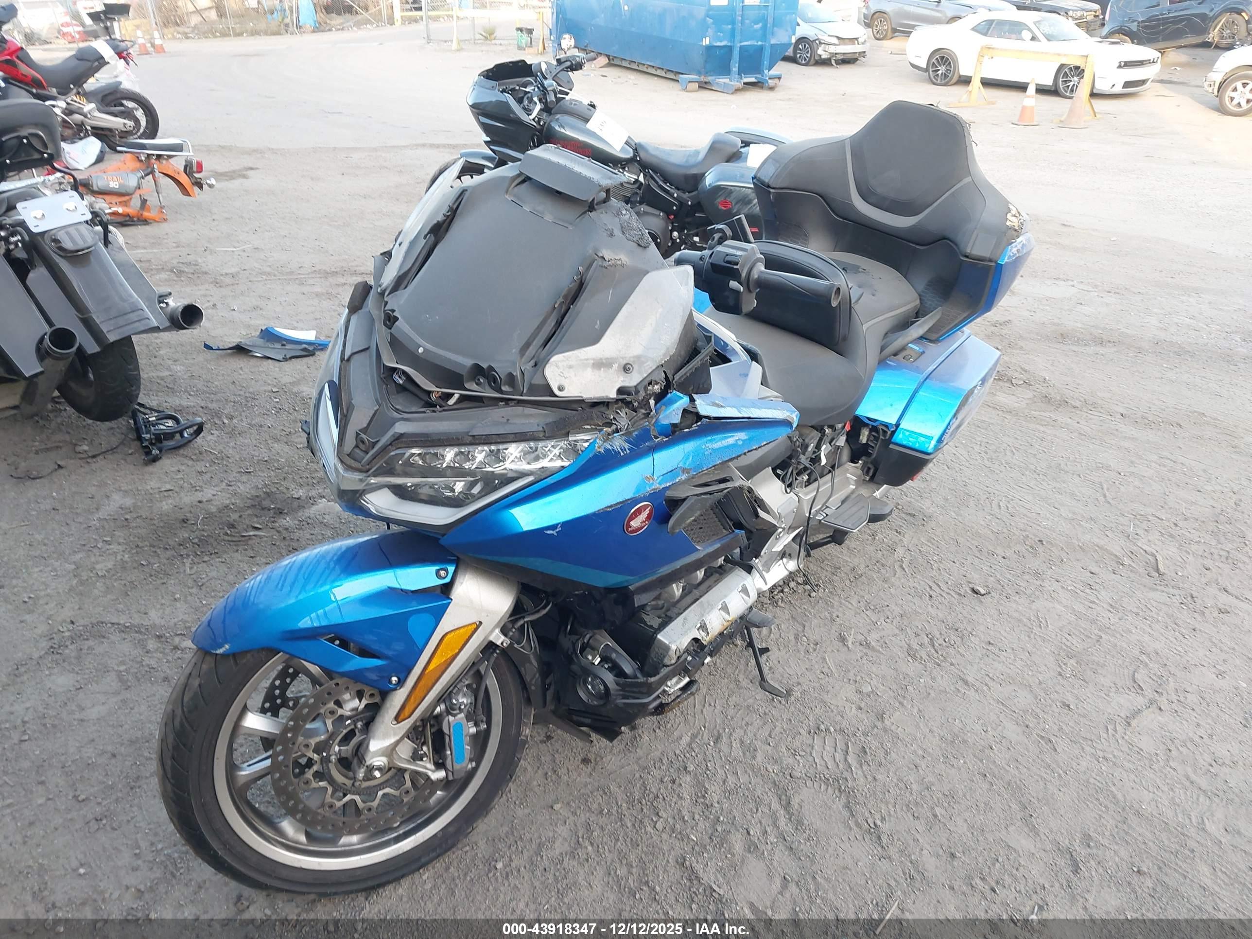 HONDA GL1800 image 2